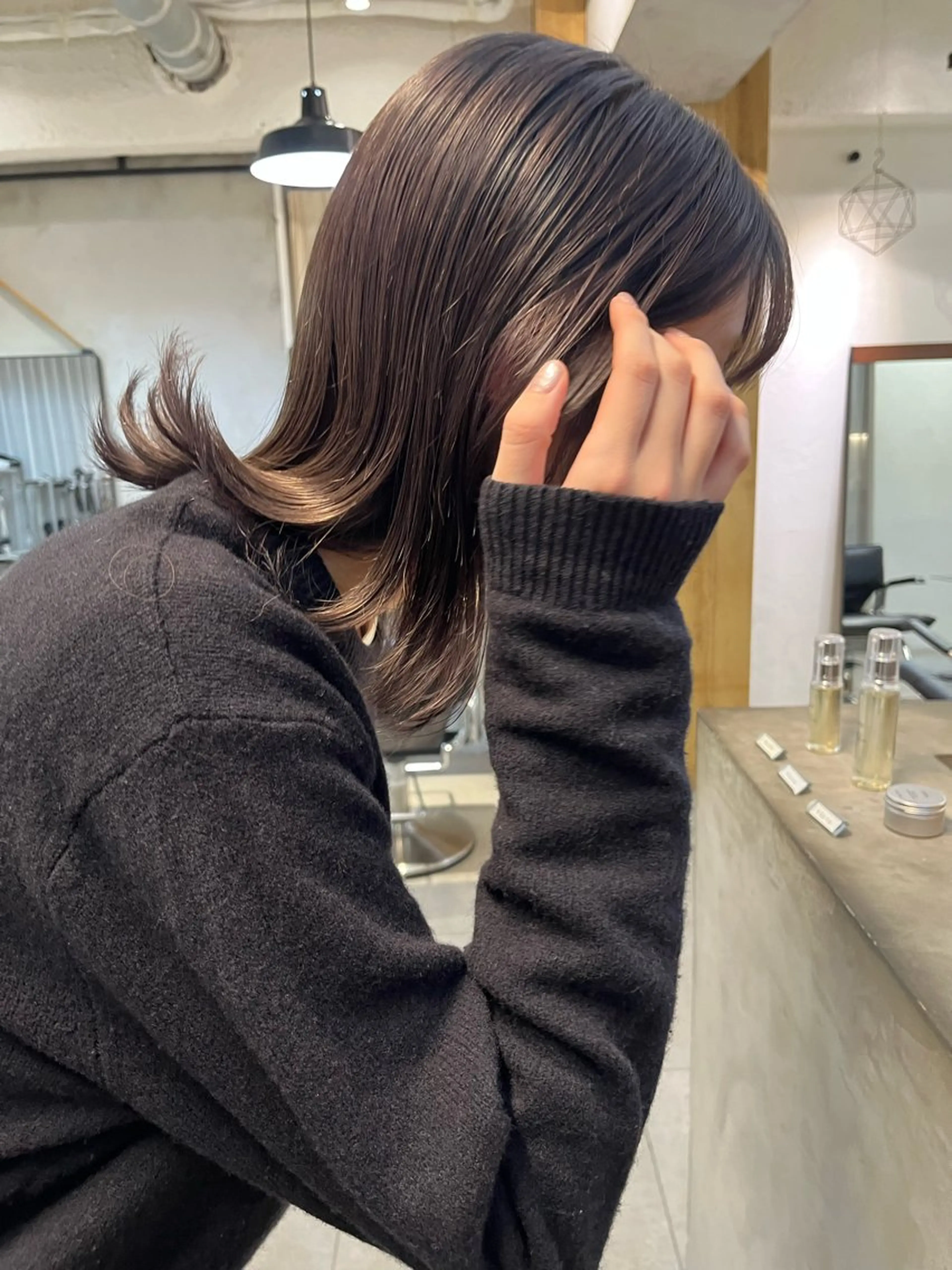 ミディアム カラー スッと馴染むhair /ヨシダトモキのヘアスタイル