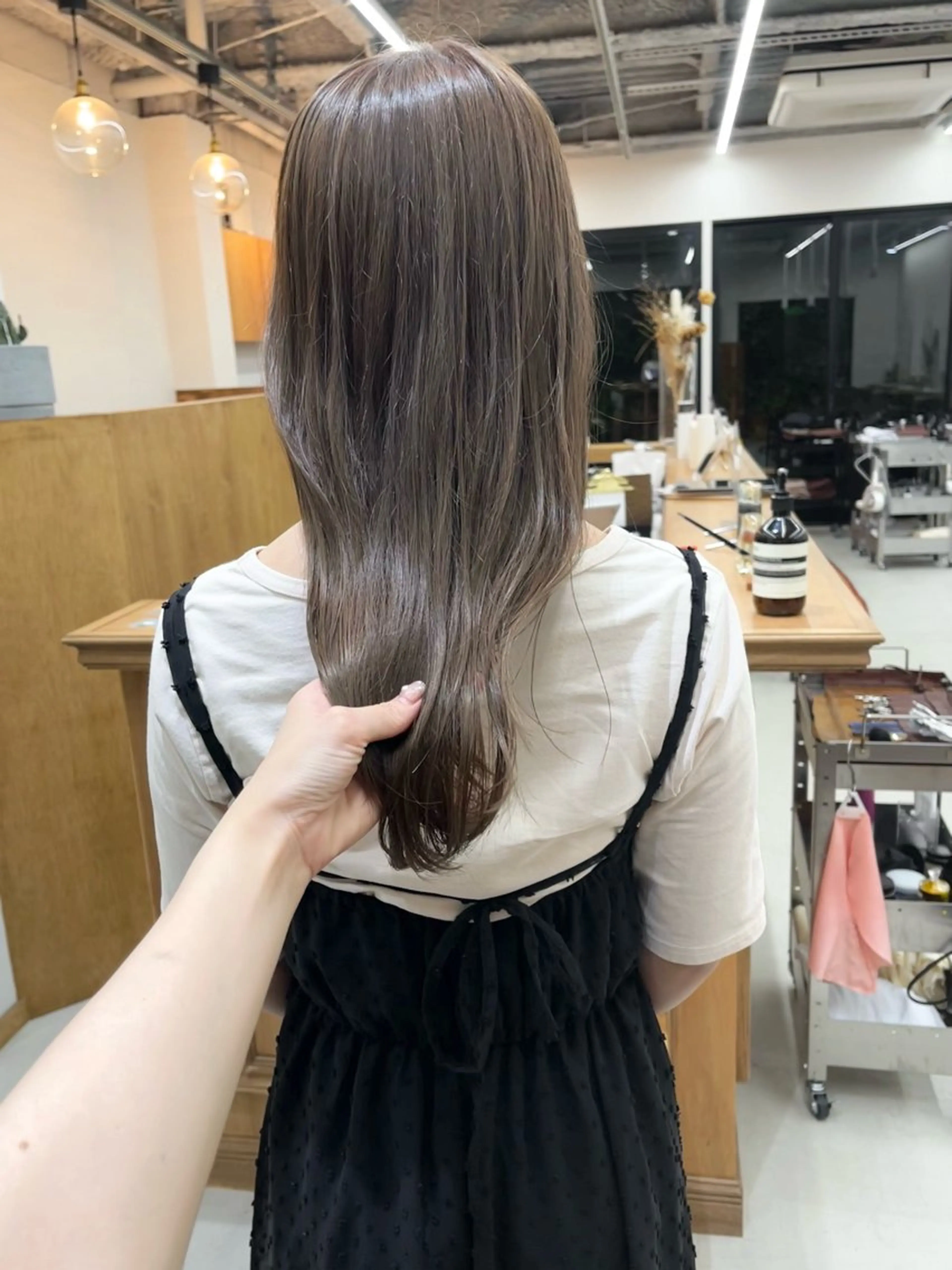 ロング カラー ヘアアレンジ ブリーチ ダブルカラー ブリーチなしカラー ena/ブリーチなし 暖色・ベージュ🎀のヘアスタイル