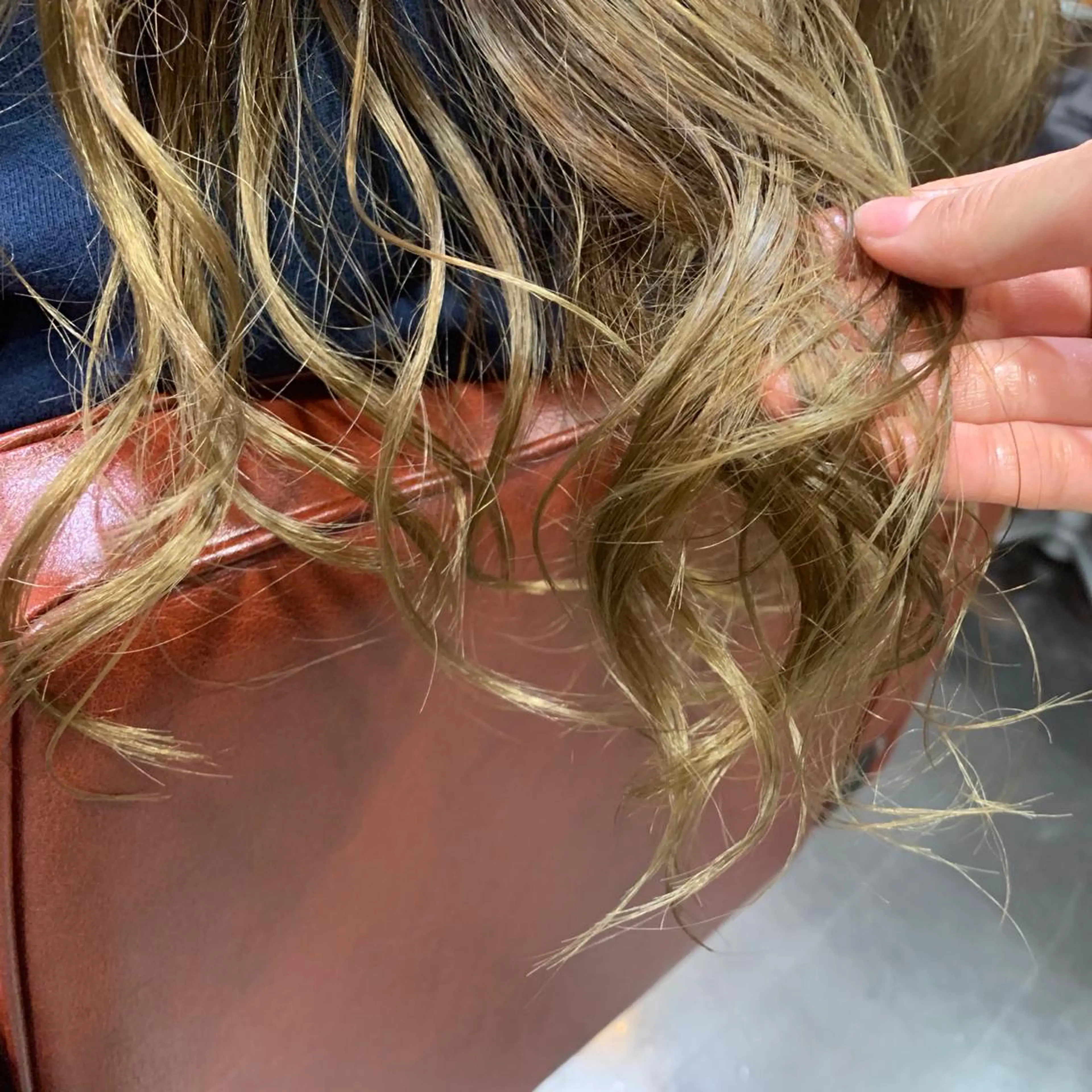 ロング カラー インナーカラー🧸 suzunaのヘアスタイル