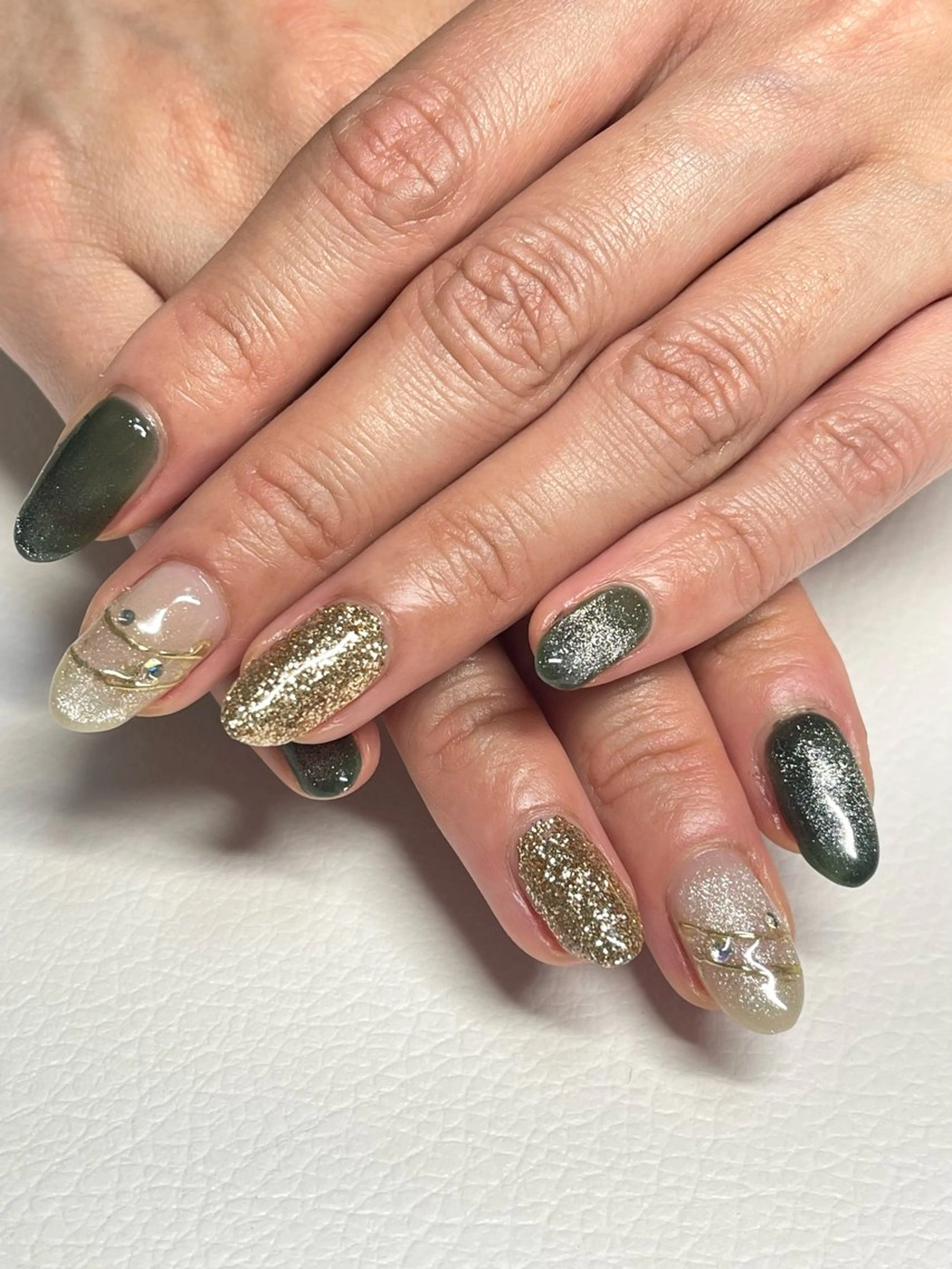 ネイル グリーン マグネットネイル Flora nailのネイルデザイン