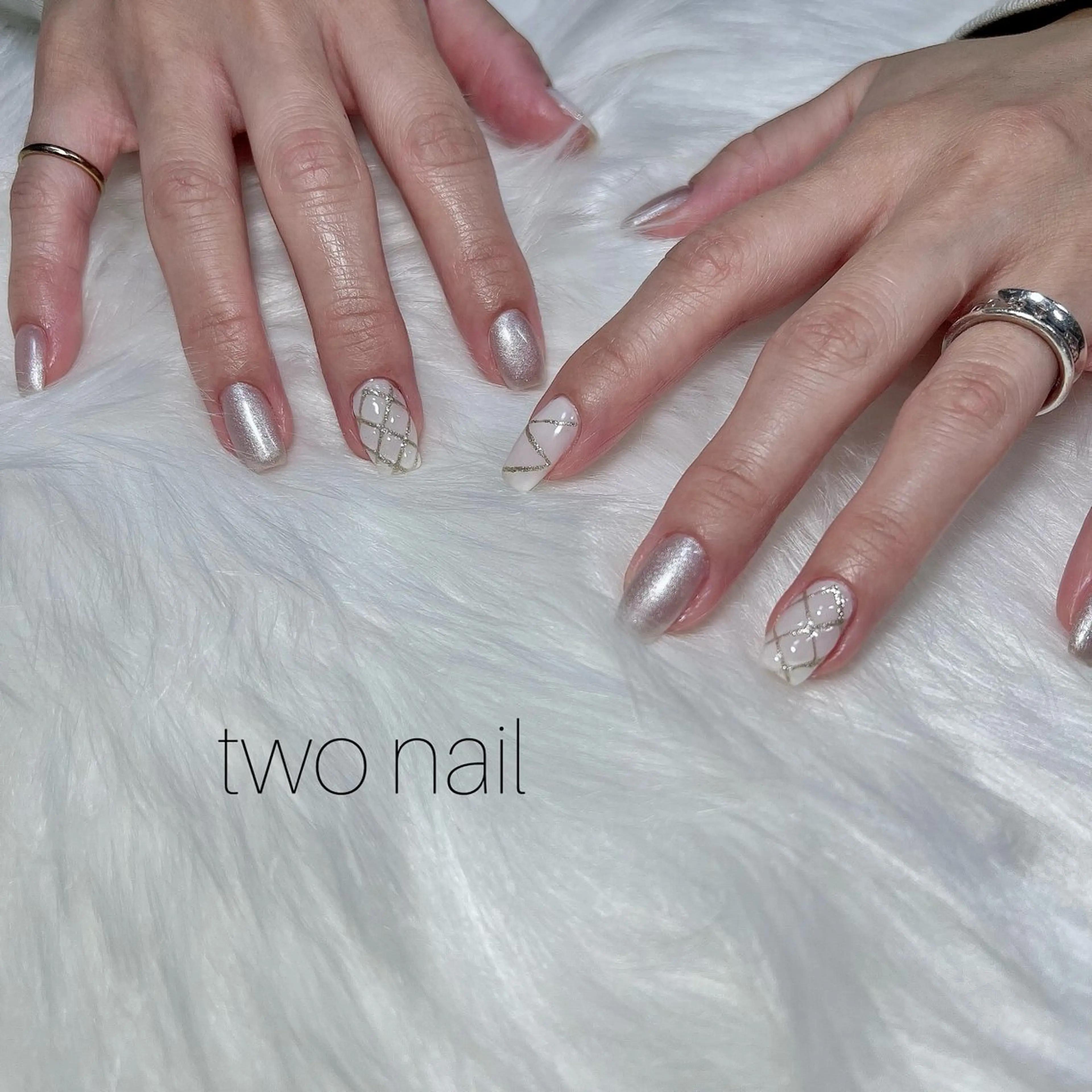 ネイル アートネイル ネイルチップ ホワイト ハンドネイル two nailのネイルデザイン