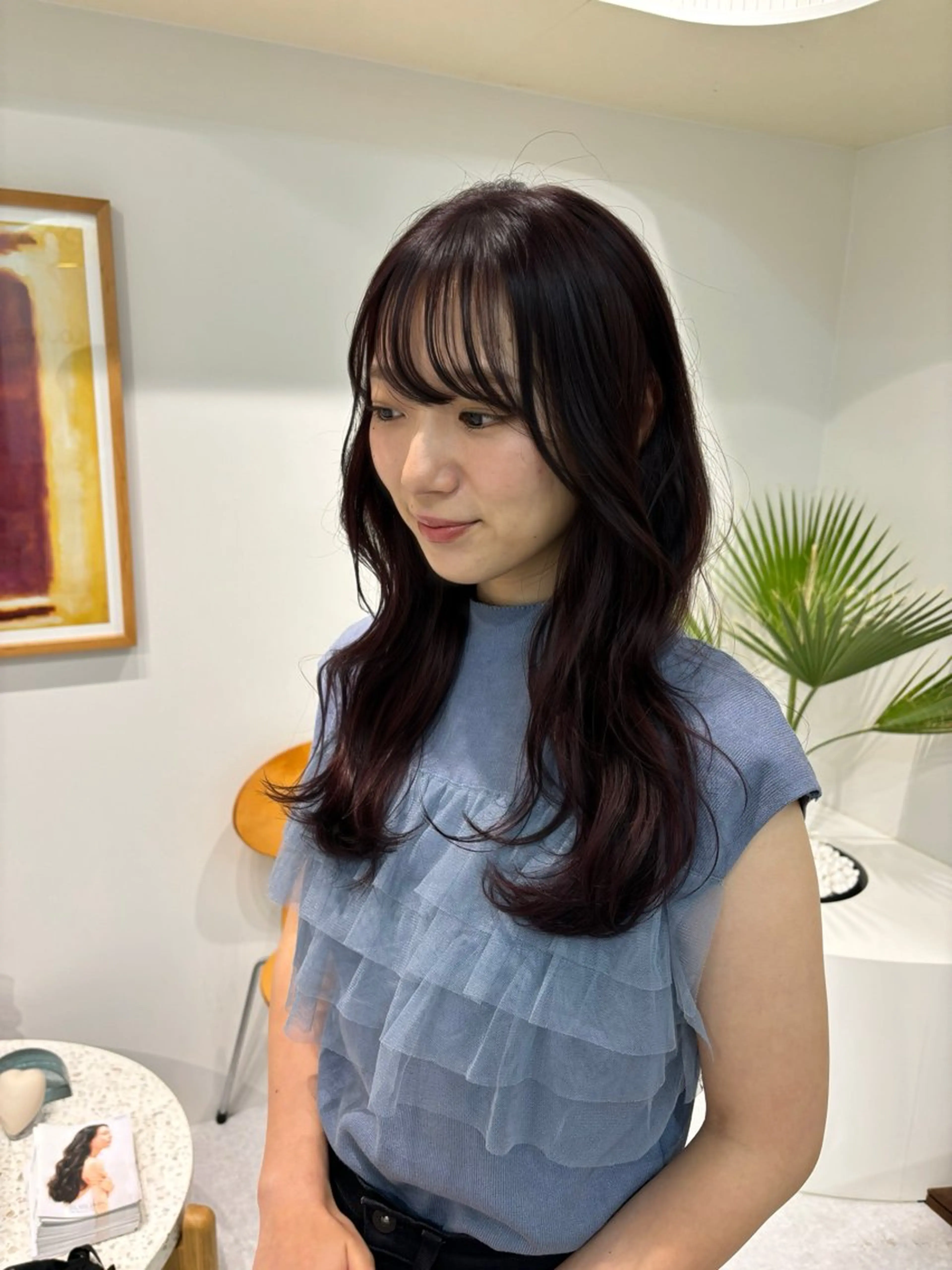 ロング カラー ブリーチ レッドカラー 顔まわりレイヤー レイヤーカット カット ヘアカラー トリートメント レイヤーカット🎀 kanaのヘアスタイル