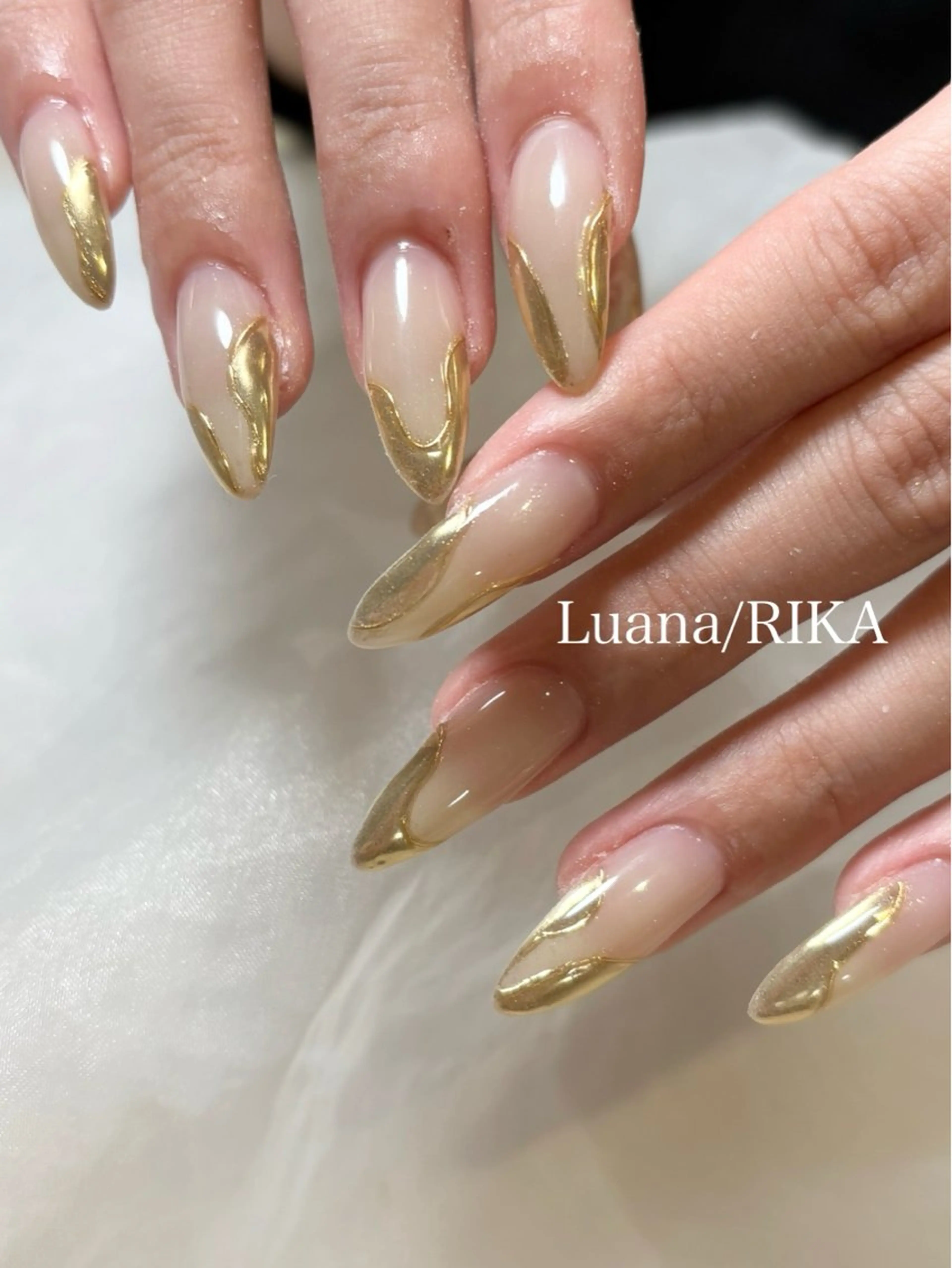 ネイル ミラーネイル ハンドネイル Nail Salon Luana Rikaのネイルデザイン