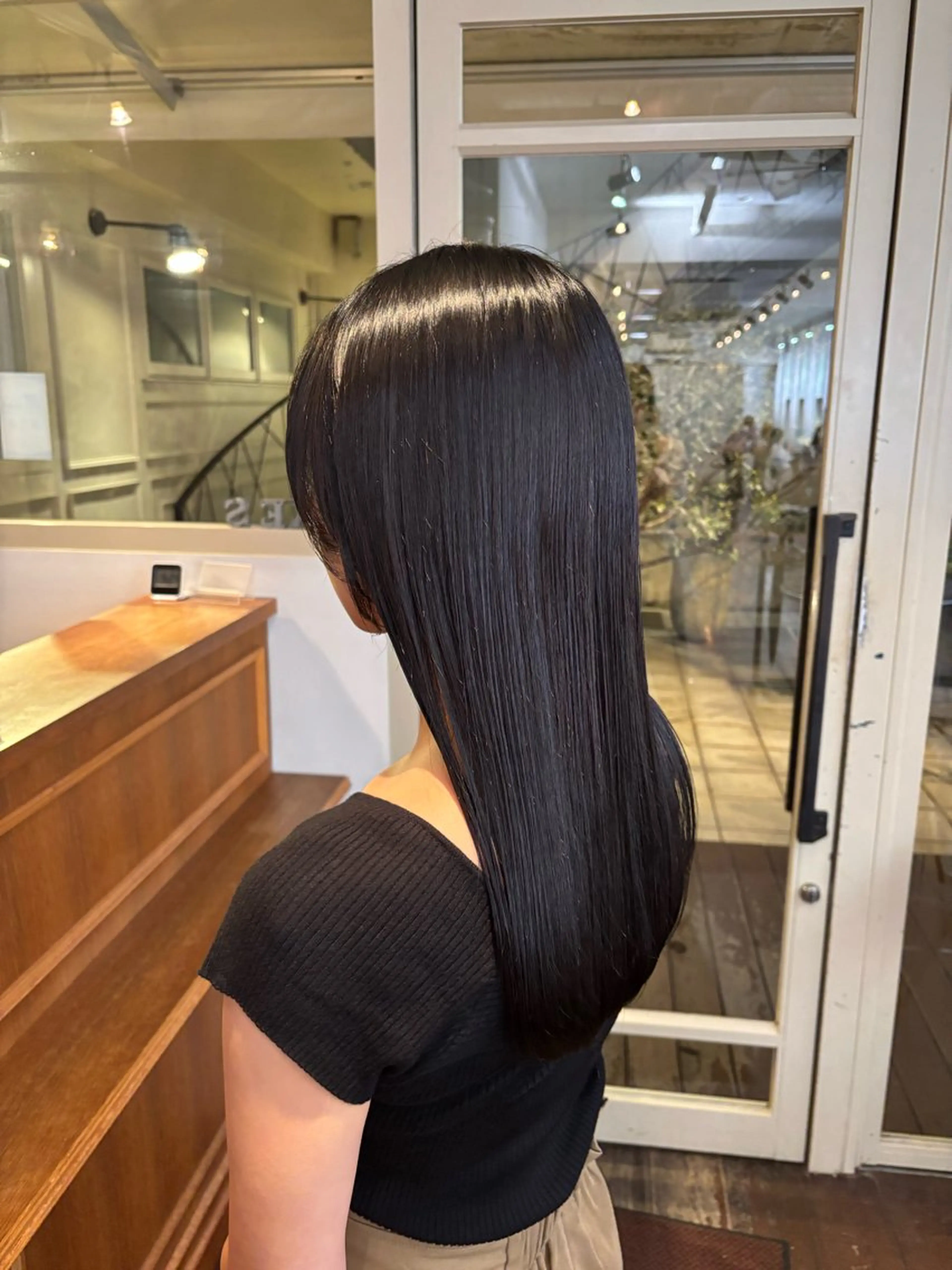 ロング カラー カット ヘアカラー くいた あやなのヘアスタイル