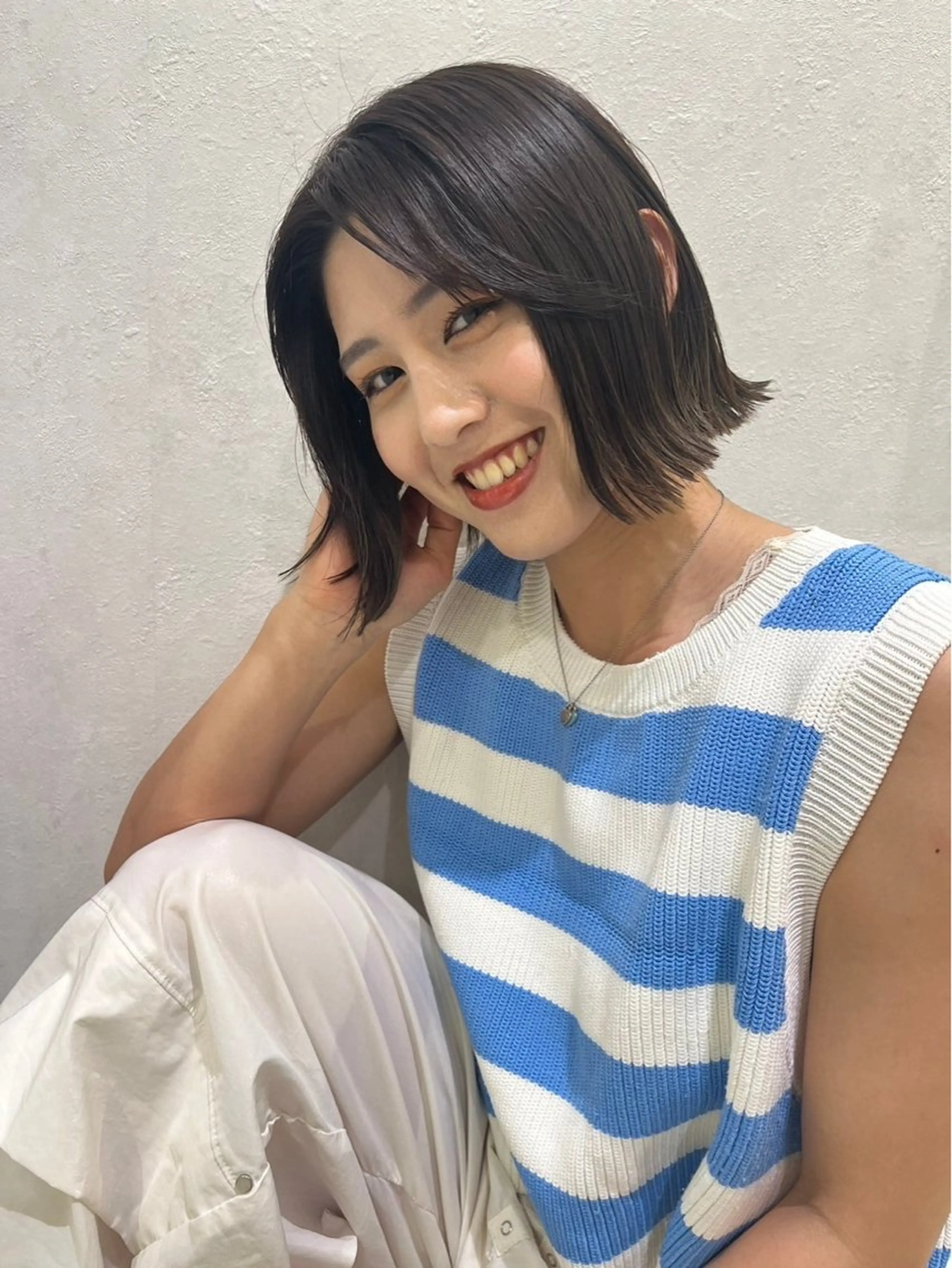 ショート ボブ ハイトーン/艶カラー /透明感カラー/みなのヘアスタイル