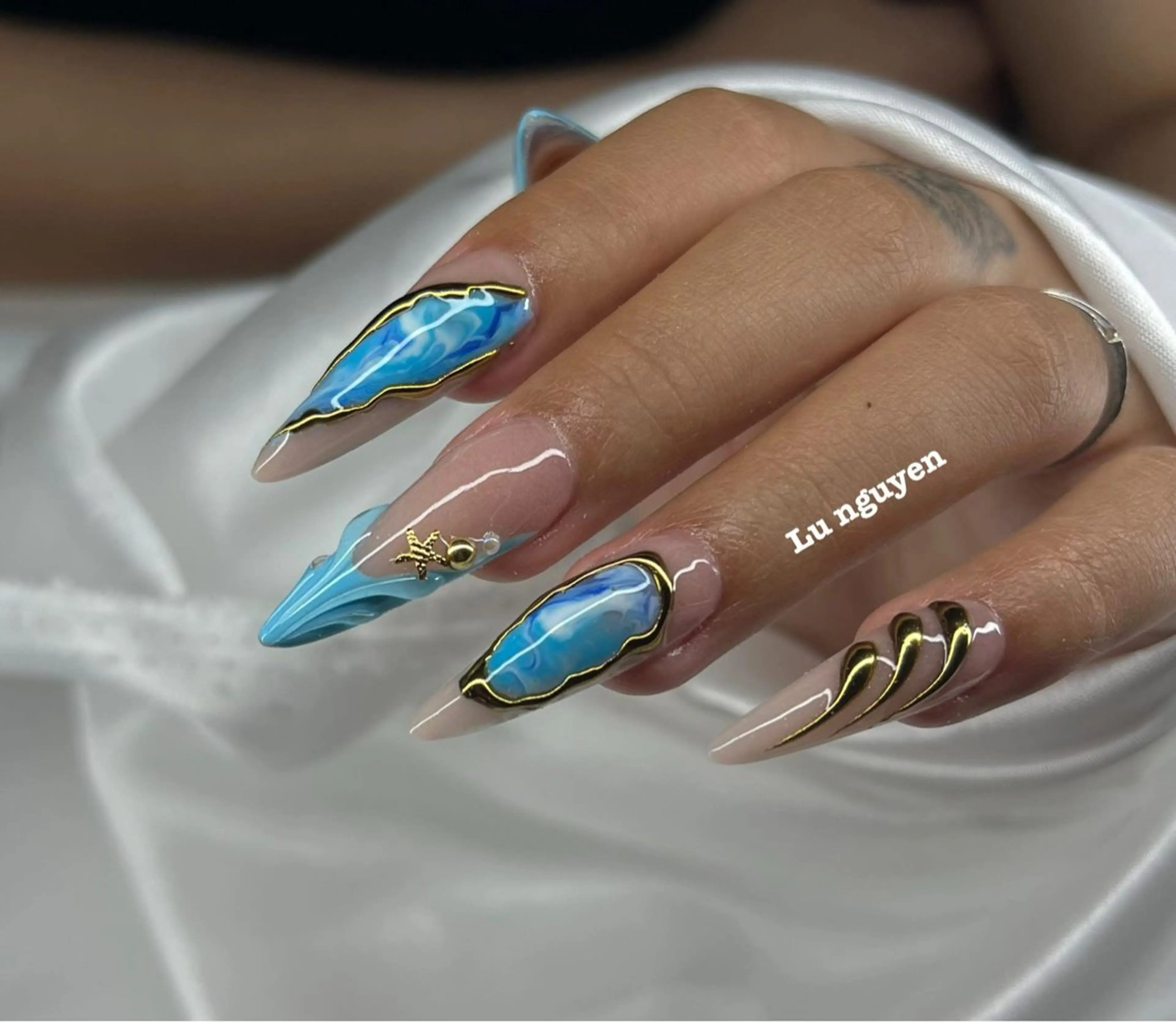 パーマ ハンドネイル Rose Ana.Chuoのネイルデザイン