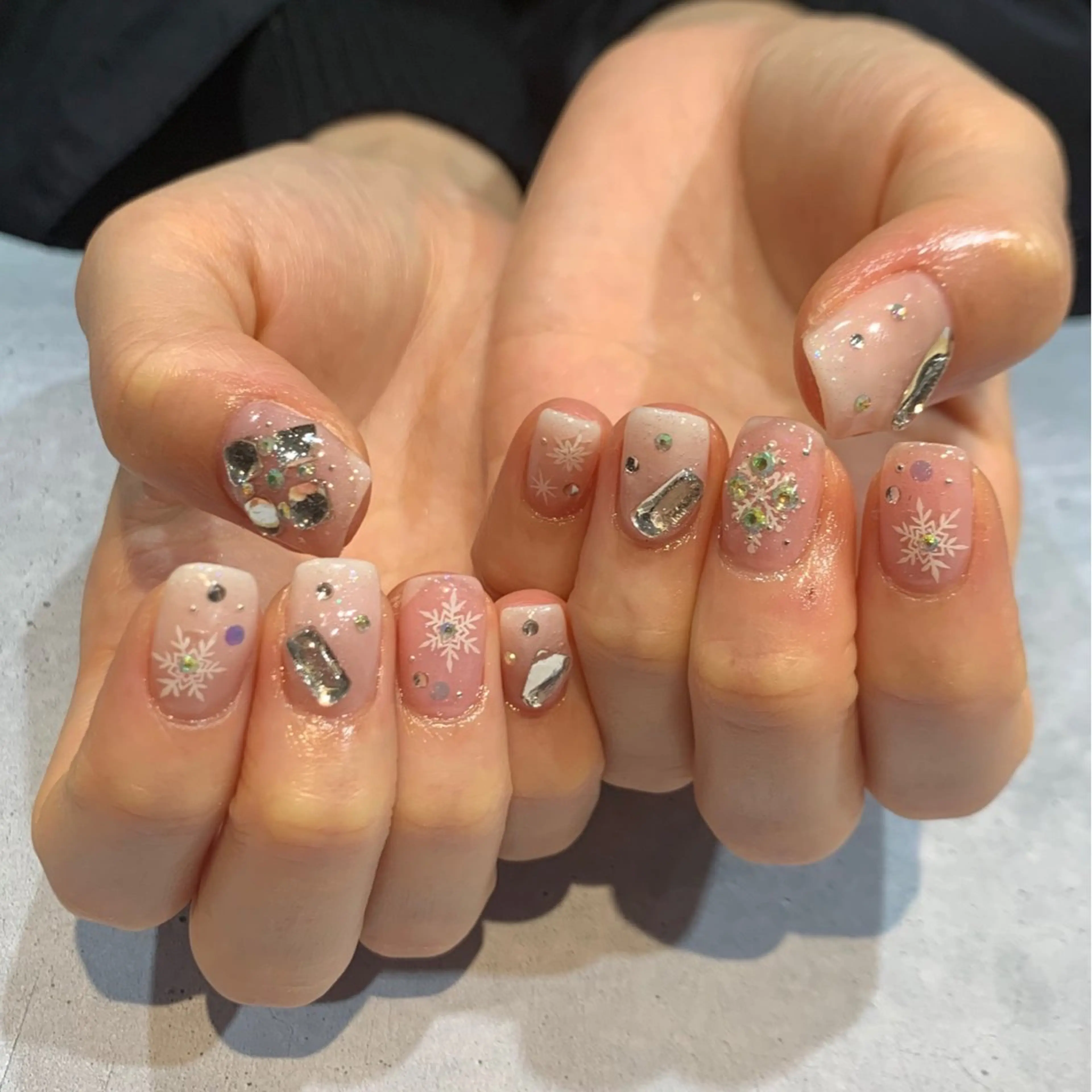 ネイル 冬ネイル ハンドネイル nailist Chisakiのネイルデザイン