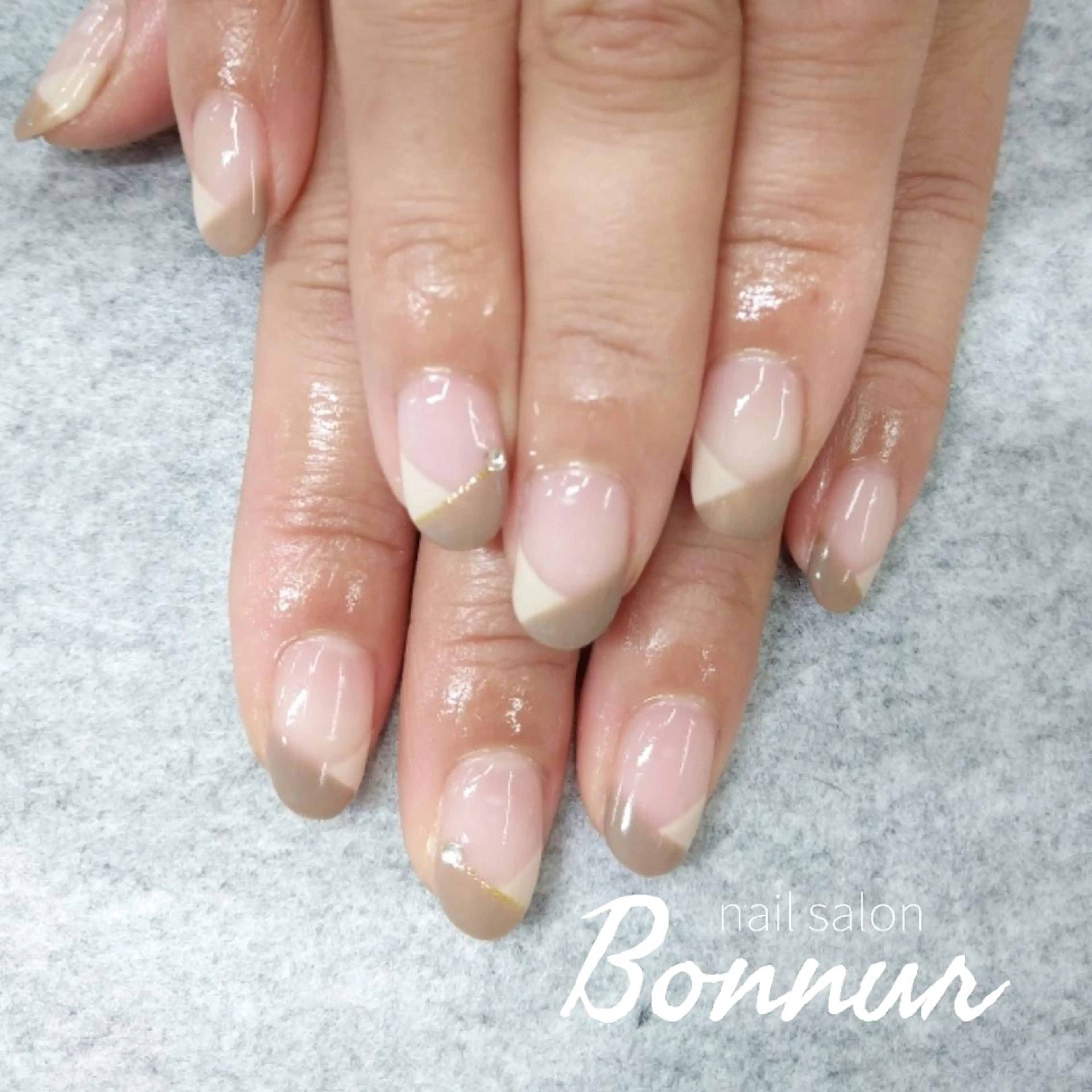 ネイル シンプルネイル BBnail ogataのネイルデザイン