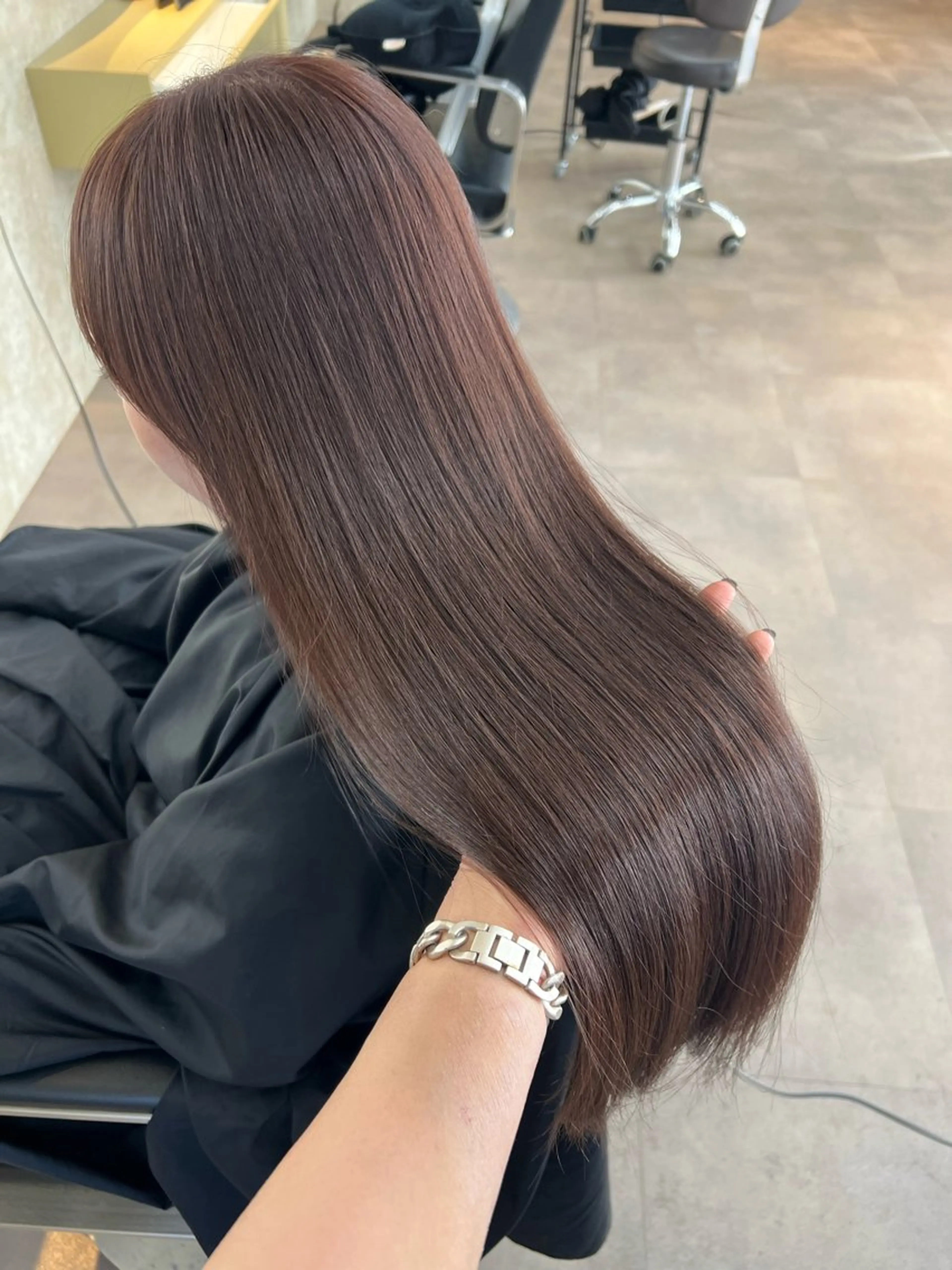 ロング パーマ カット 縮毛矯正 トリートメント ブリーチなしカラー 🌿‬脇黒丸 彩のヘアスタイル