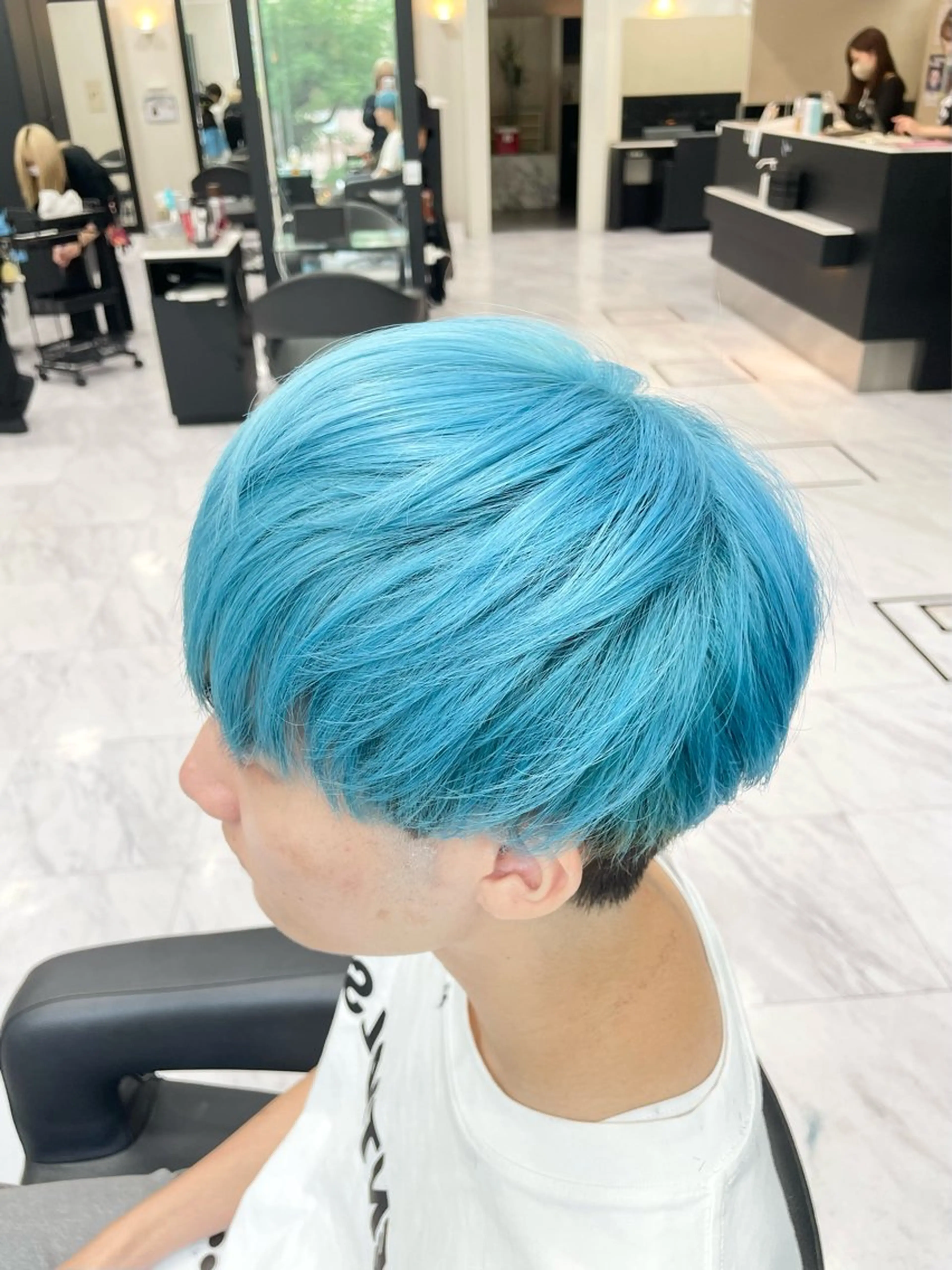 カラー メンズ ブルーカラー カット ヘアカラー 🐥くまがい💛 ダブルカラー／パーマのヘアスタイル