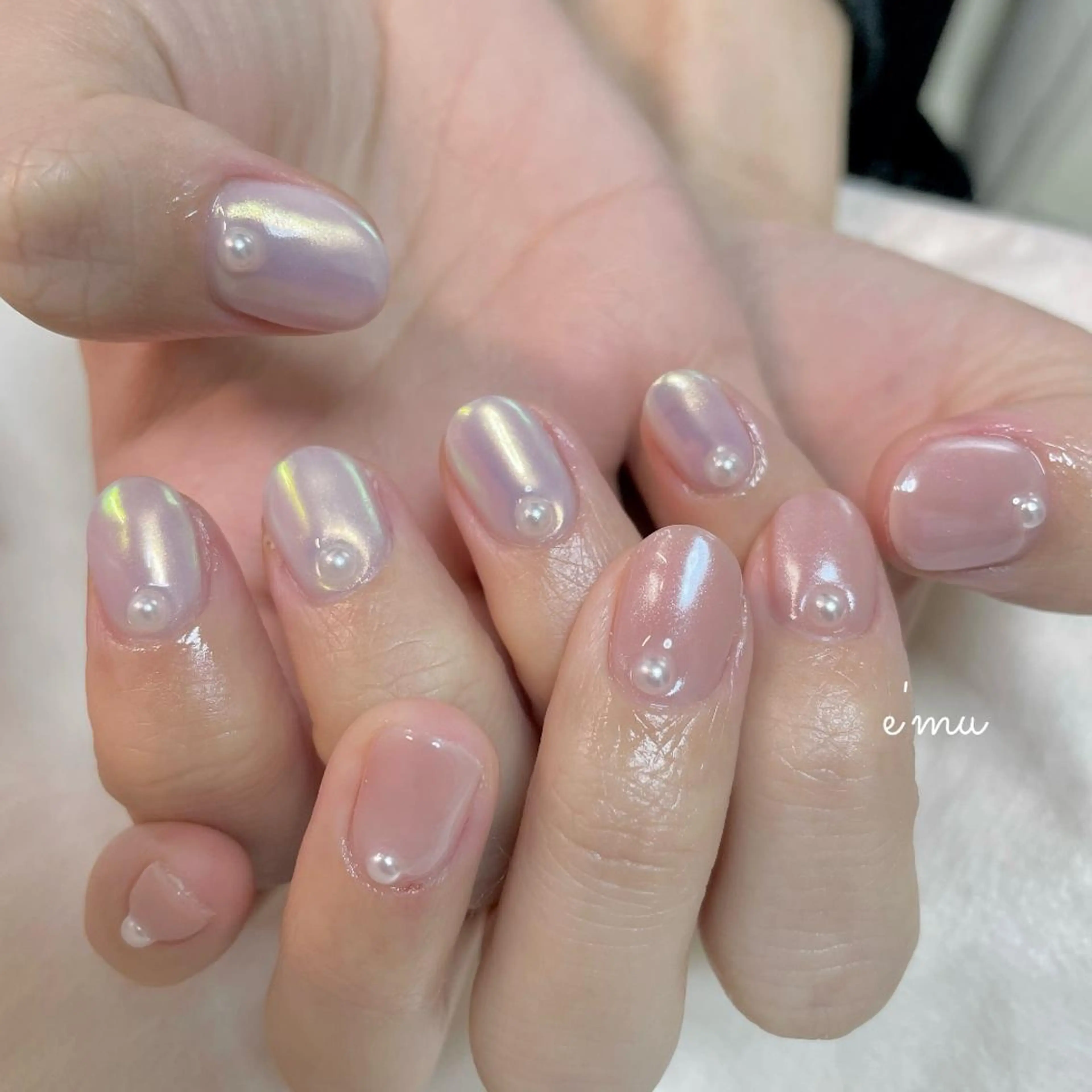 ネイル オーロラネイル ハンドネイル nail salon e'mu💐のネイルデザイン