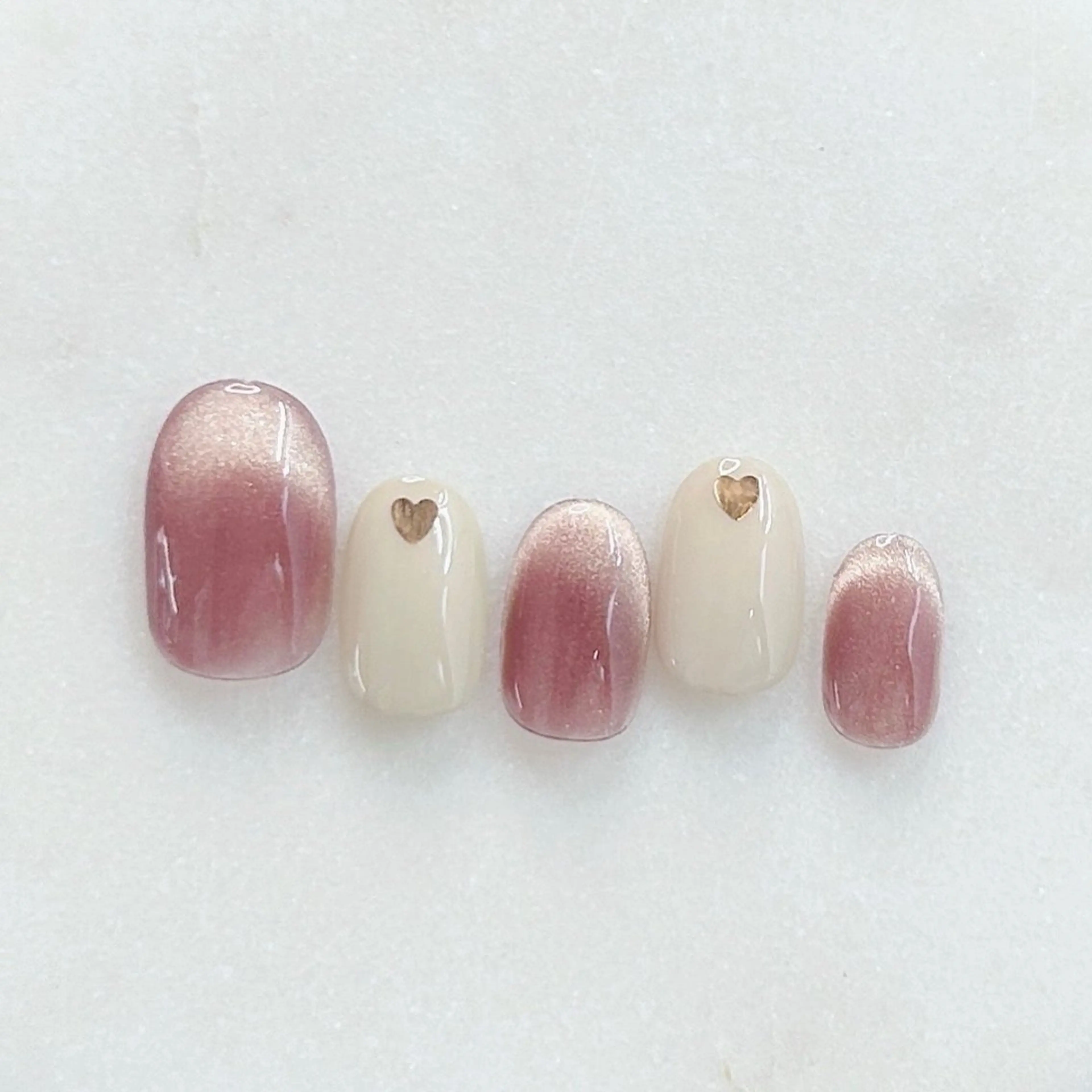 ネイル 桜ネイル ハート キラキラネイル マグネットネイル ワンカラーネイル ハンドネイル Forca total studio所属・Forca Airaのネイルデザイン