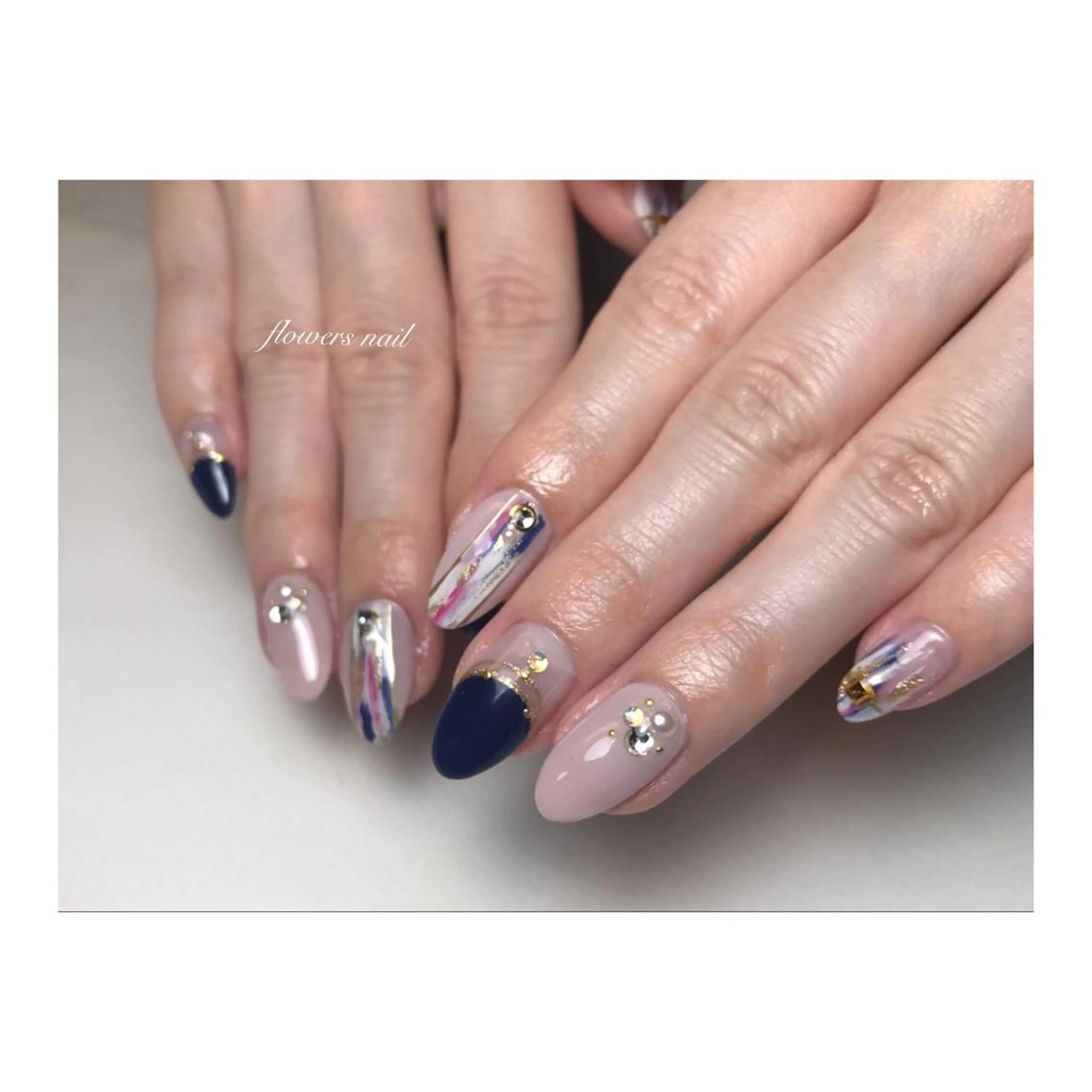 ネイル フレンチネイル ニュアンスネイル ワンカラーネイル ピンク シンプルネイル flowers nailのネイルデザイン