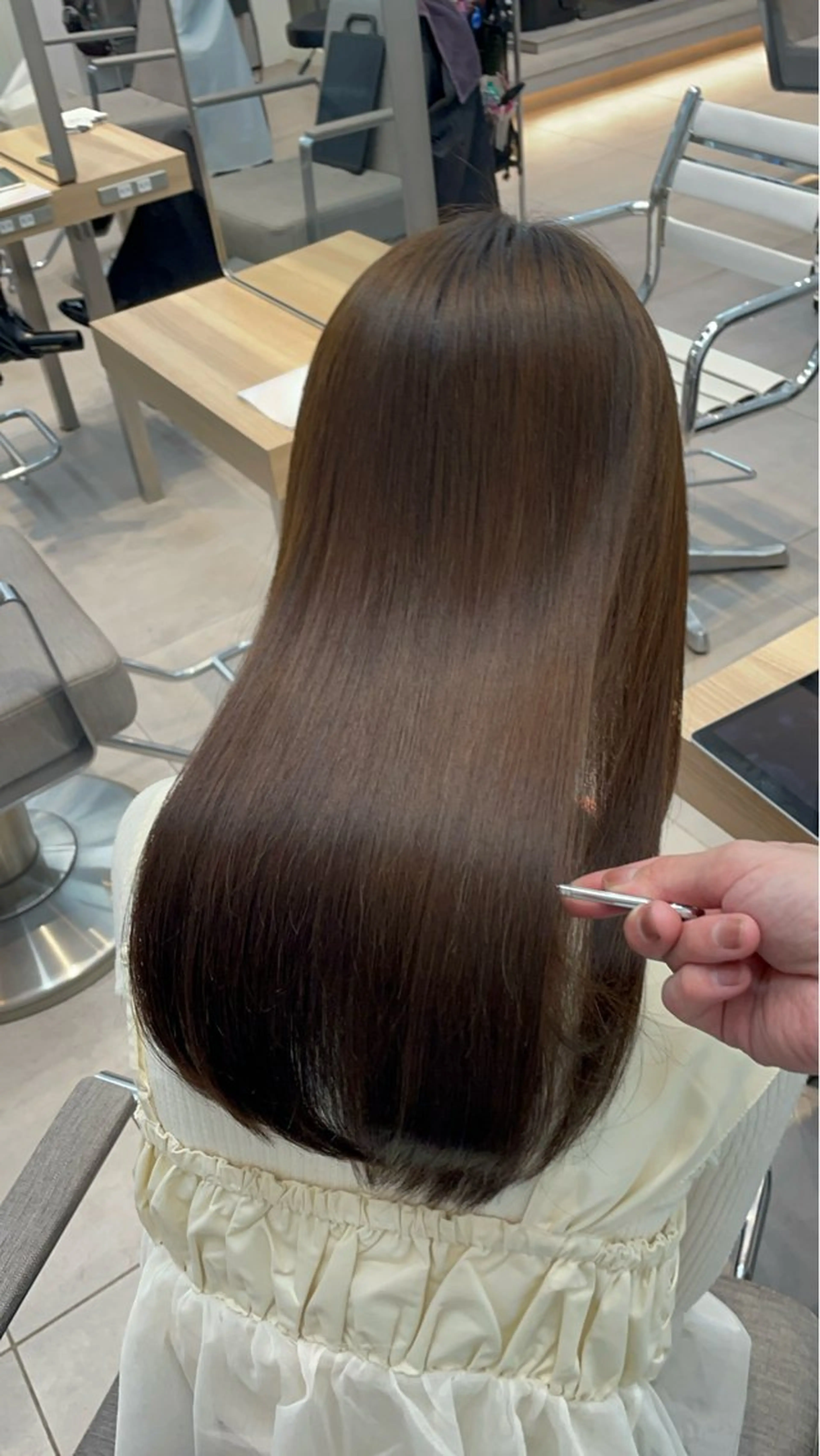 ロング カット 縮毛矯正 トリートメント ヘッドスパ ✨髪質改善✨美髪 矯正🫧小泉のヘアスタイル