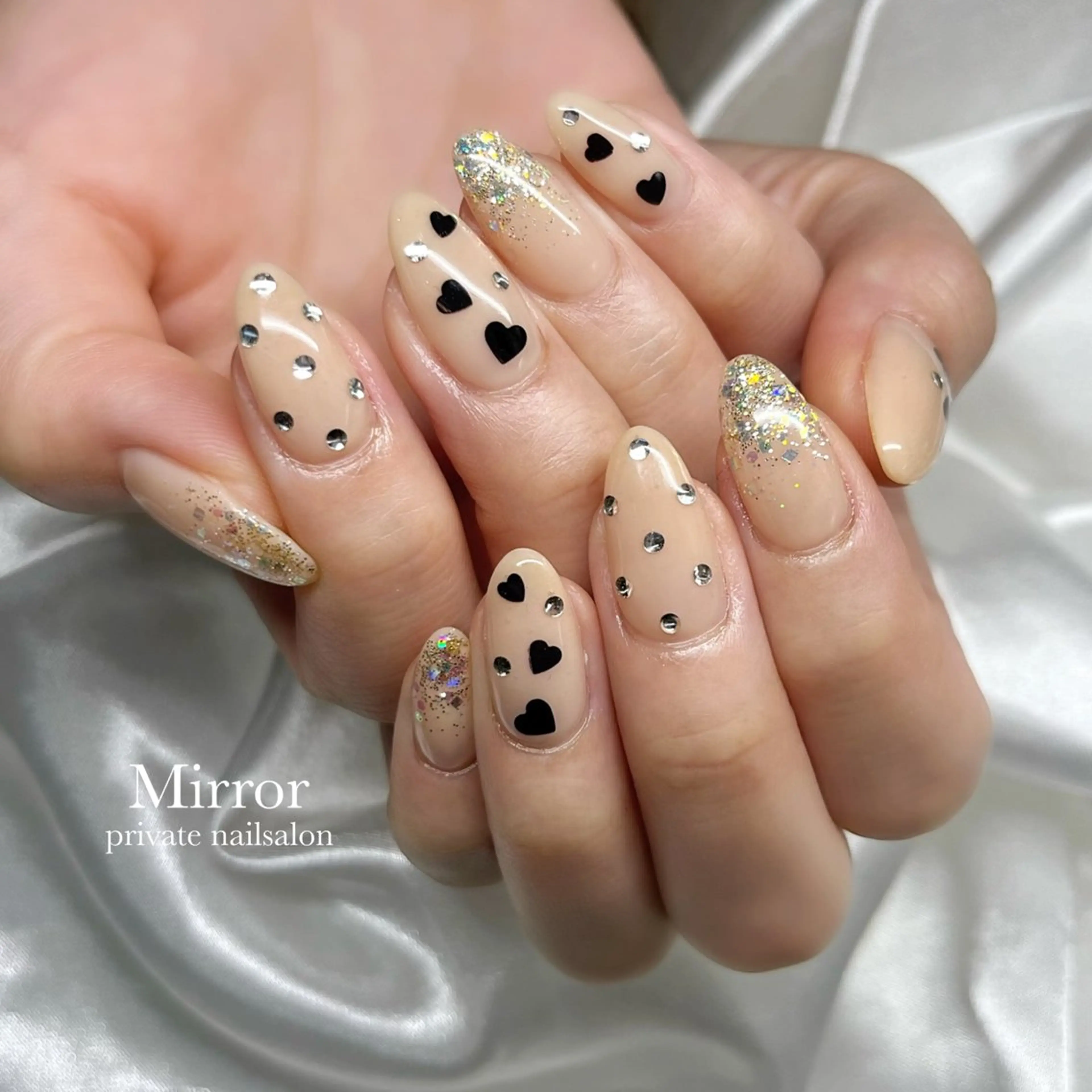 ネイル ハンドネイル nailsalon Mirrorのネイルデザイン