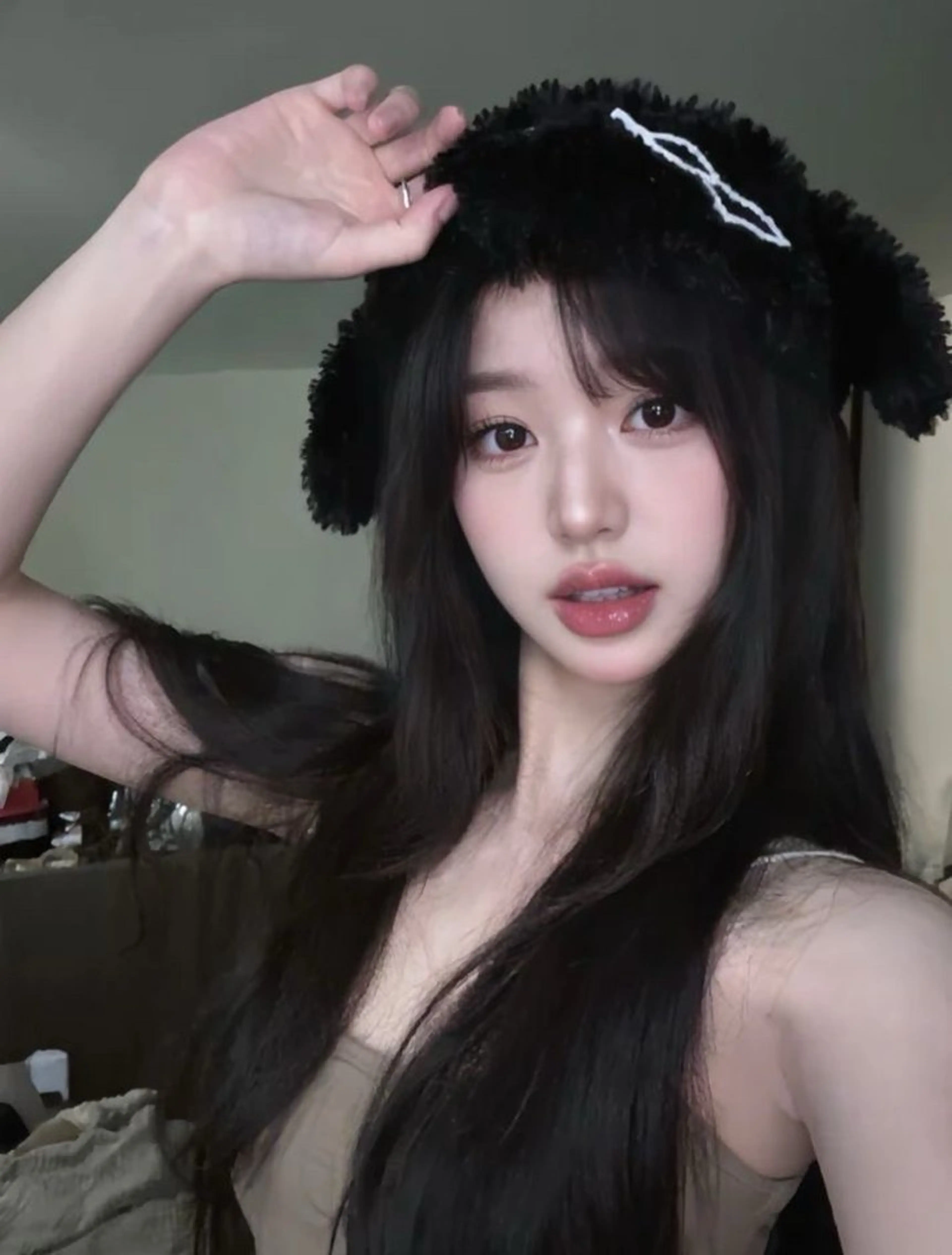 ロング ヘアカラー ヘアセット 🤍上品韓国ガーリー 🤍ひとみ🤍のヘアスタイル