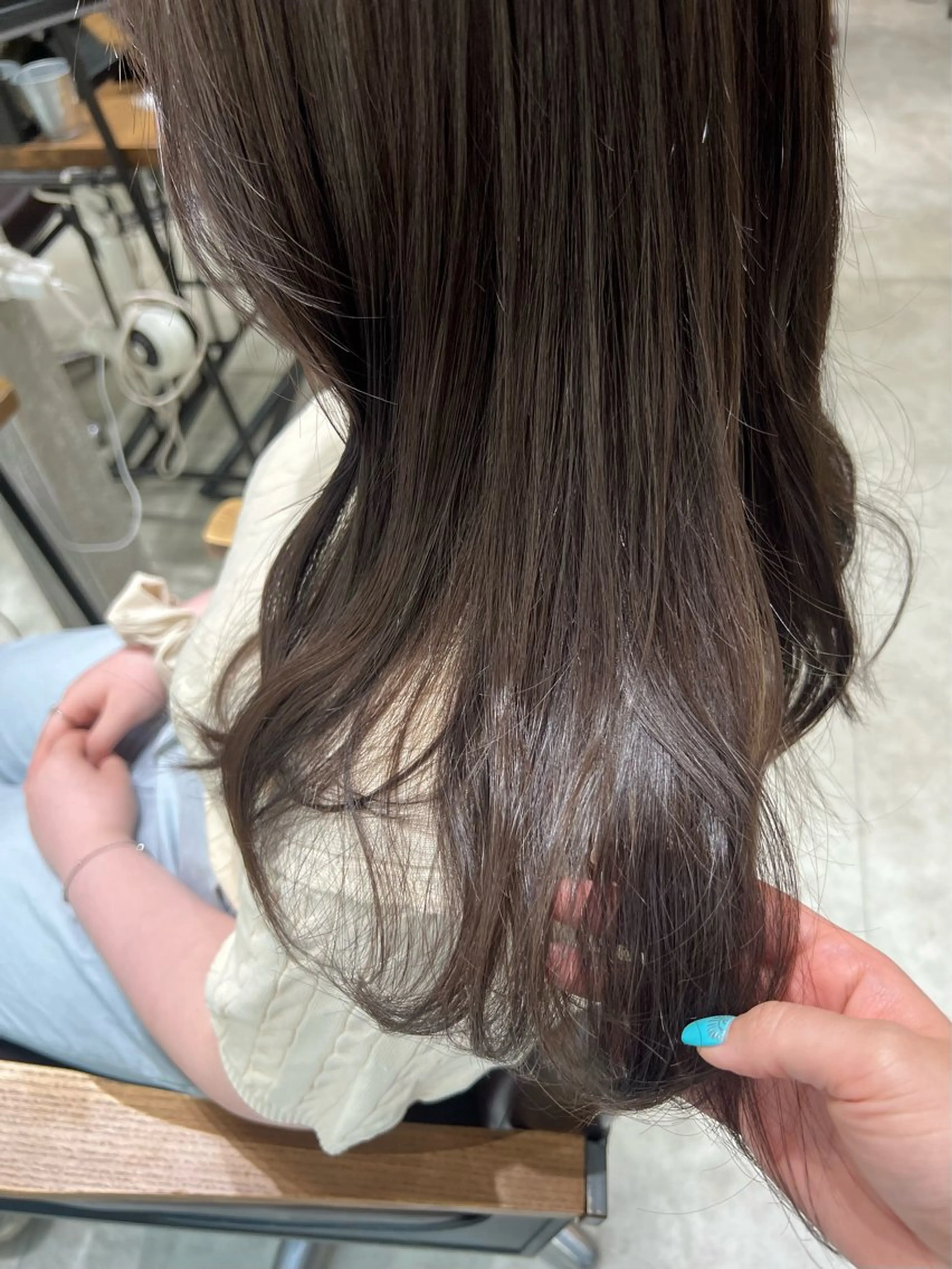 ロング カラー 透明感カラー グレージュ ハイライトカラー ハイライト ヘアカラー 🌿ニュアンスヘア 🌿福田沙也加のヘアスタイル