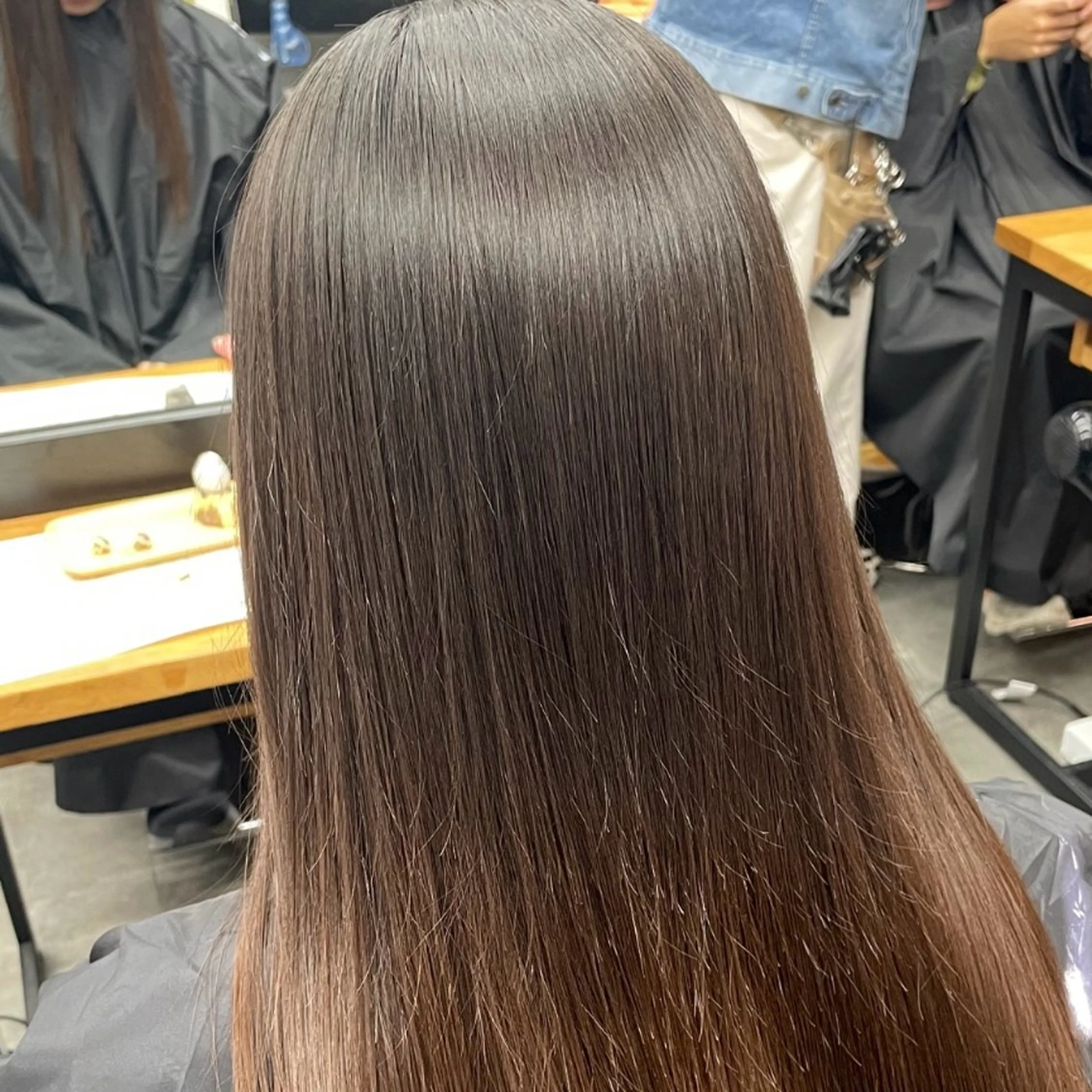 ロング 髪質改善 カット 縮毛矯正 トリートメント 🌟透け感カラー 髪質改善Ando🌟のヘアスタイル