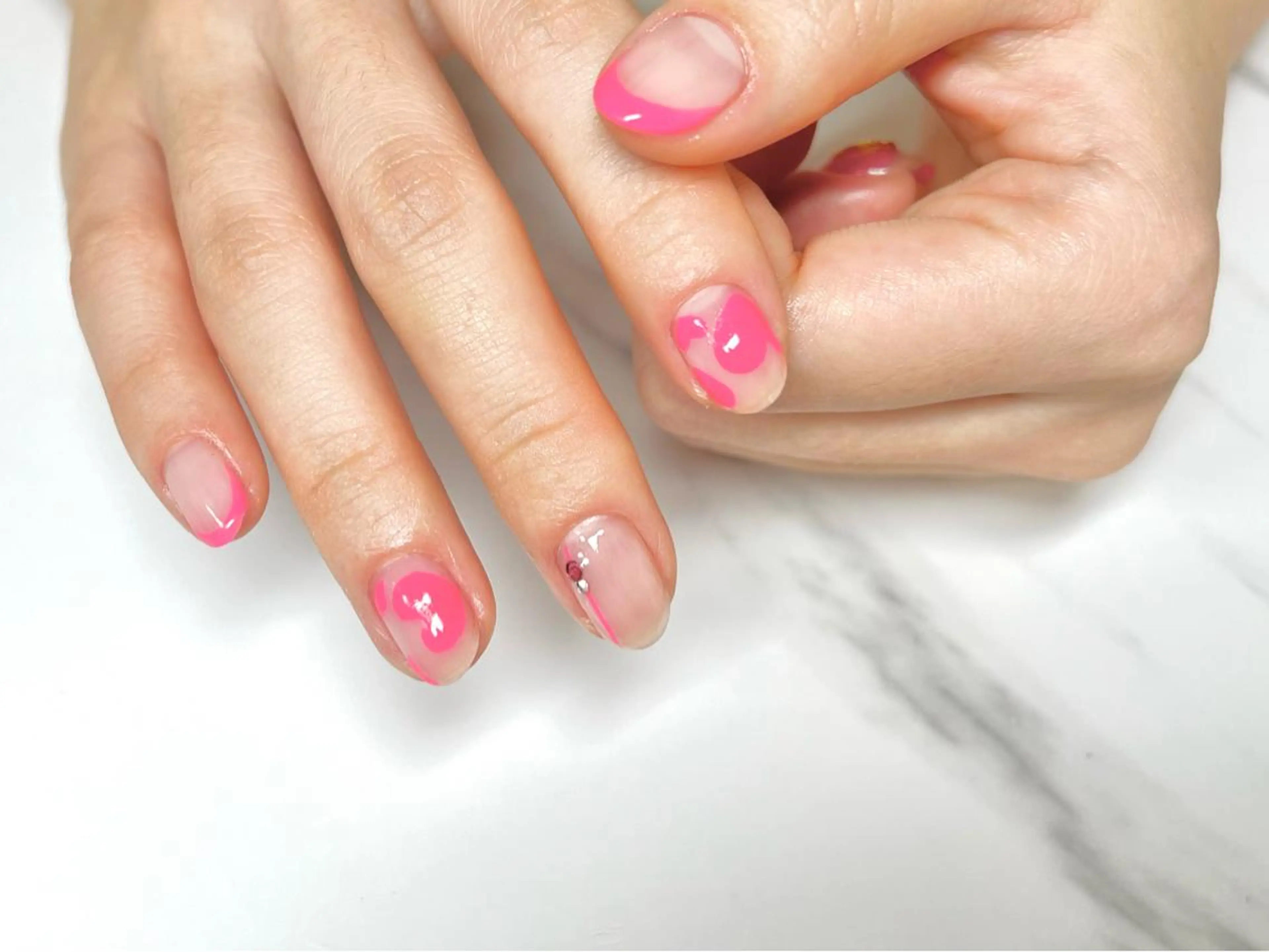 ミディアム ネイリスト シンのネイルデザイン