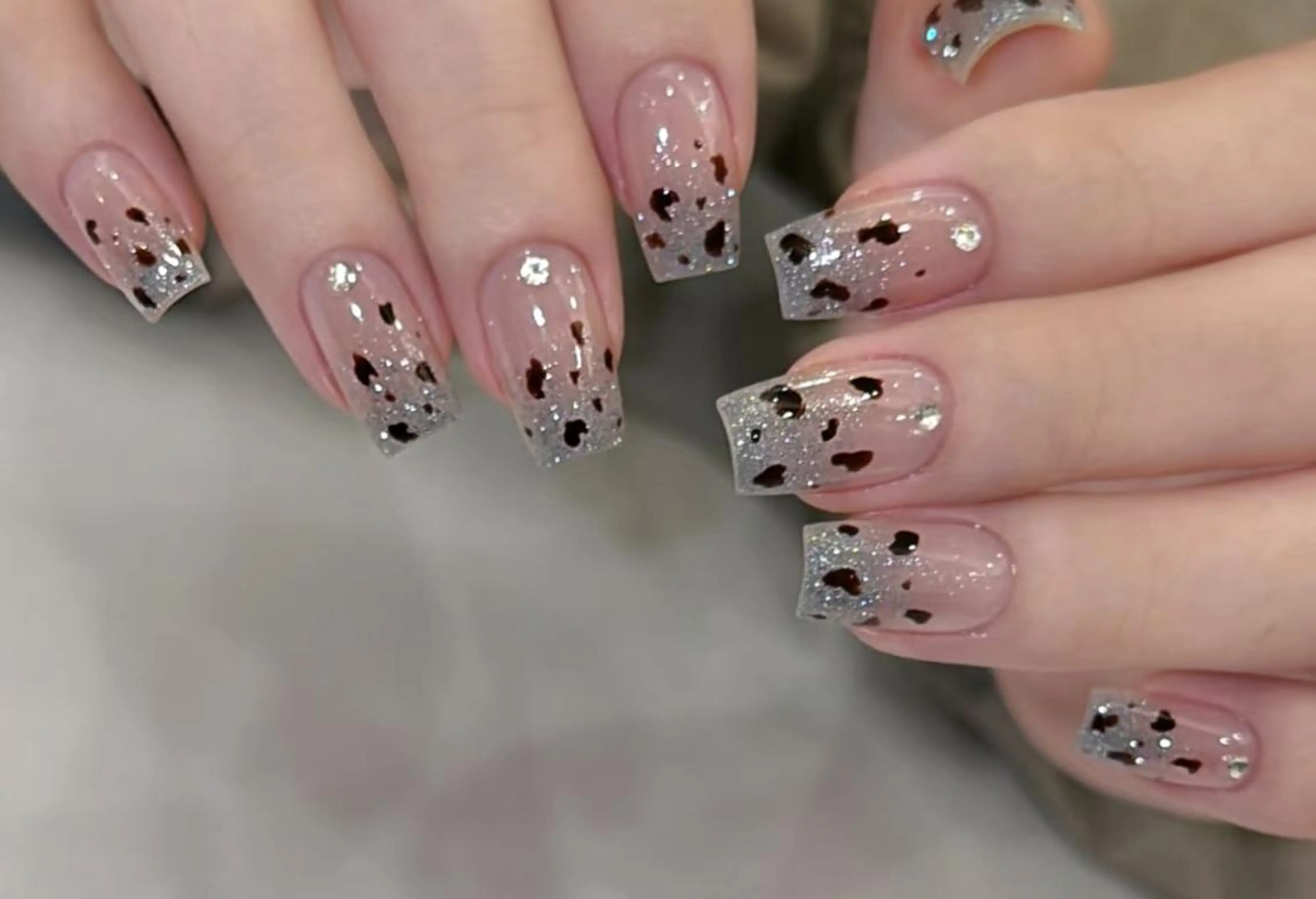 ネイル ハンドネイル 🎀 Ayaka_nailのネイルデザイン