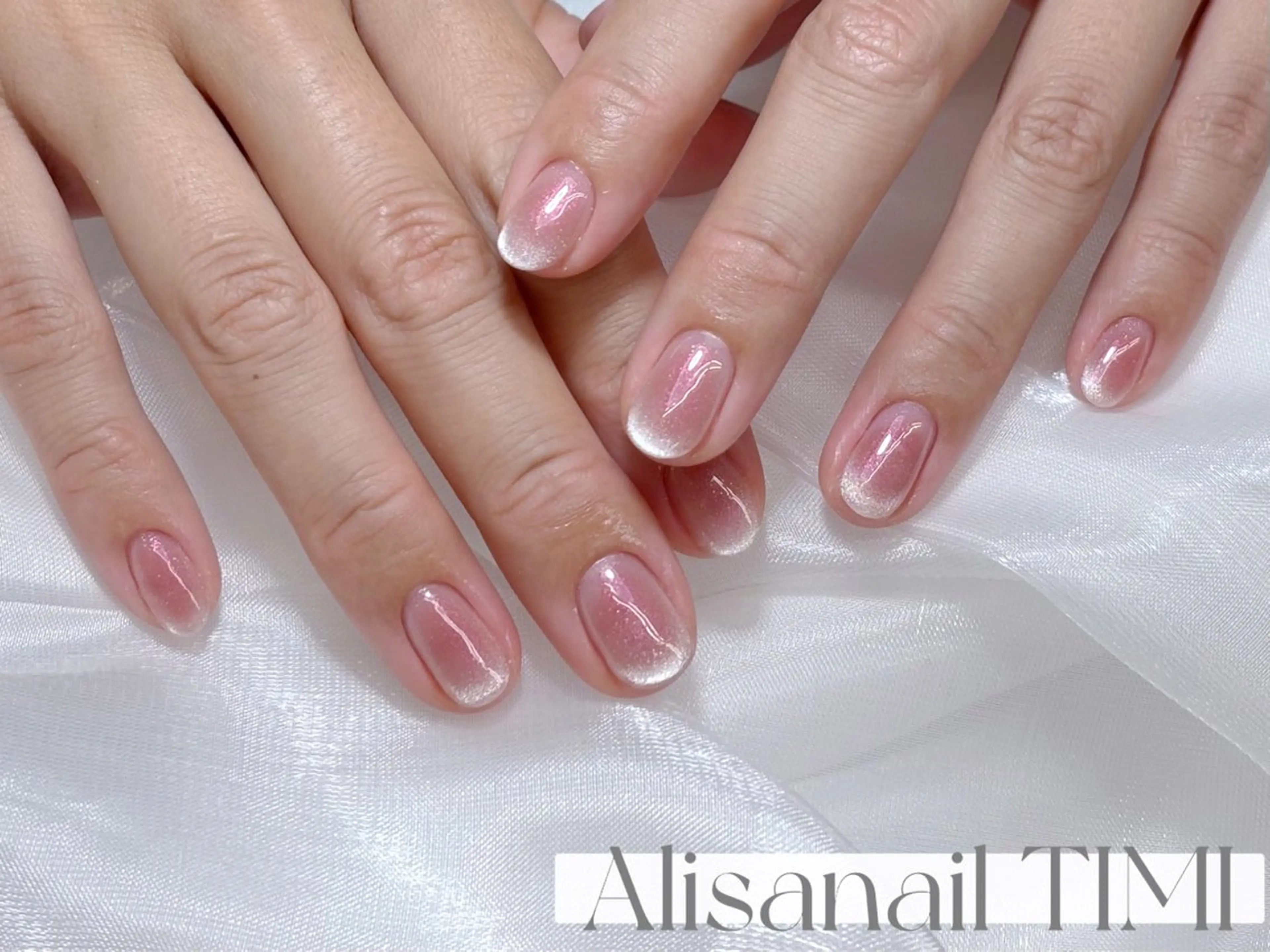 ネイル チークネイル マグネットネイル マグネットワンカラー ワンカラーネイル ハンドネイル Alisa nail Timiのネイルデザイン