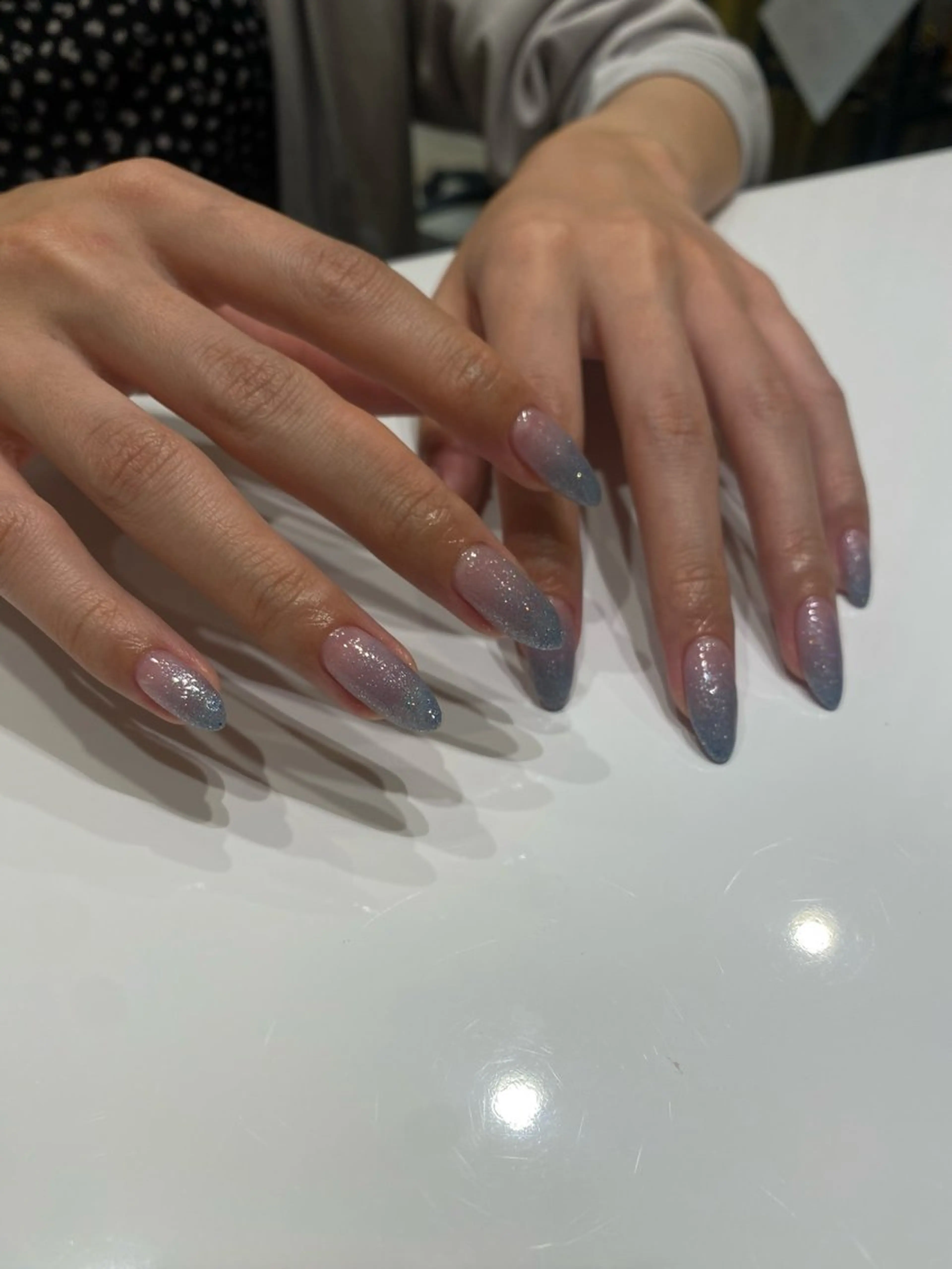 ネイル EARTH coiffure beaute 東松山店所属・町田 杏花のネイルデザイン