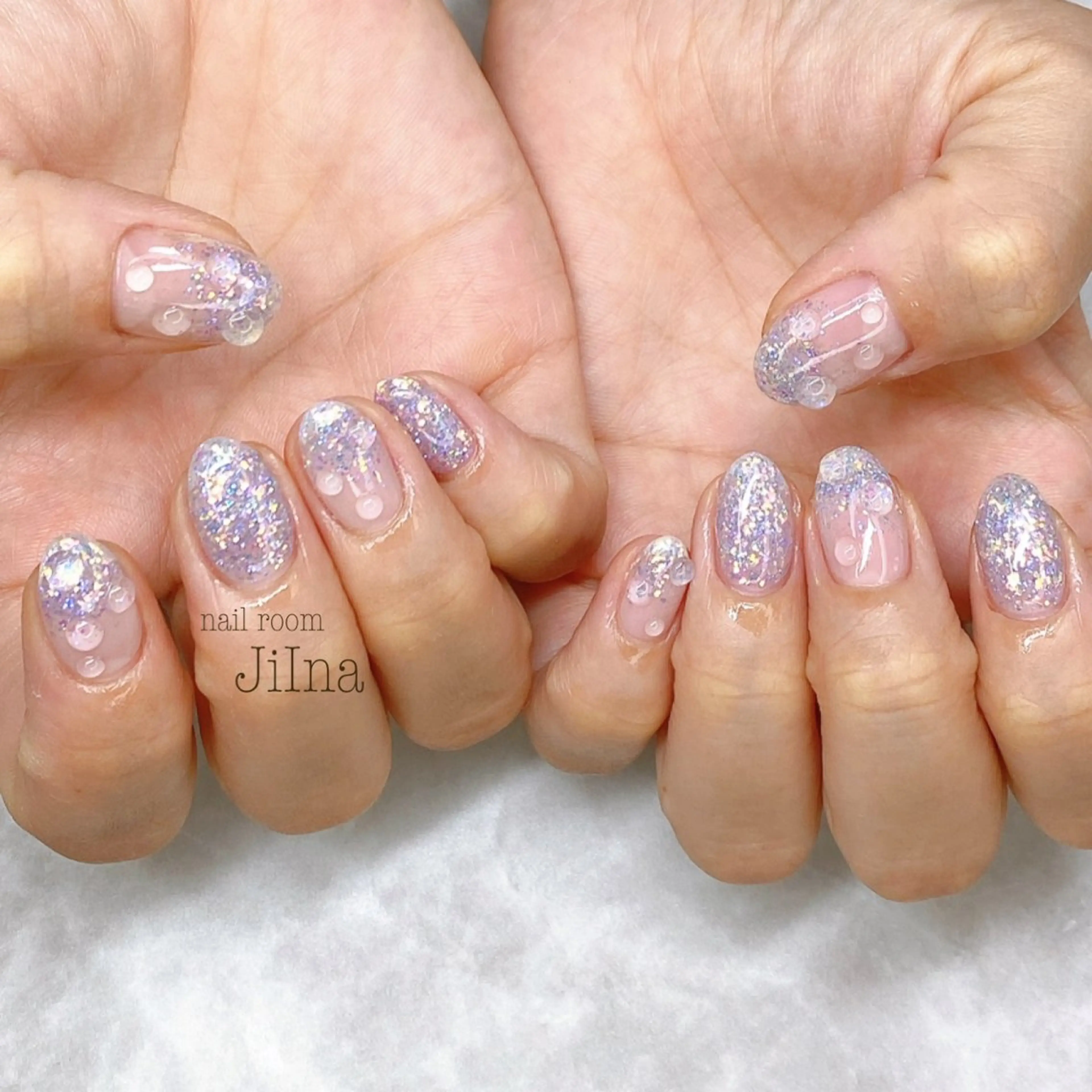ネイル ラメ(グリッター) ラメグラデーション nail room JiInaのネイルデザイン
