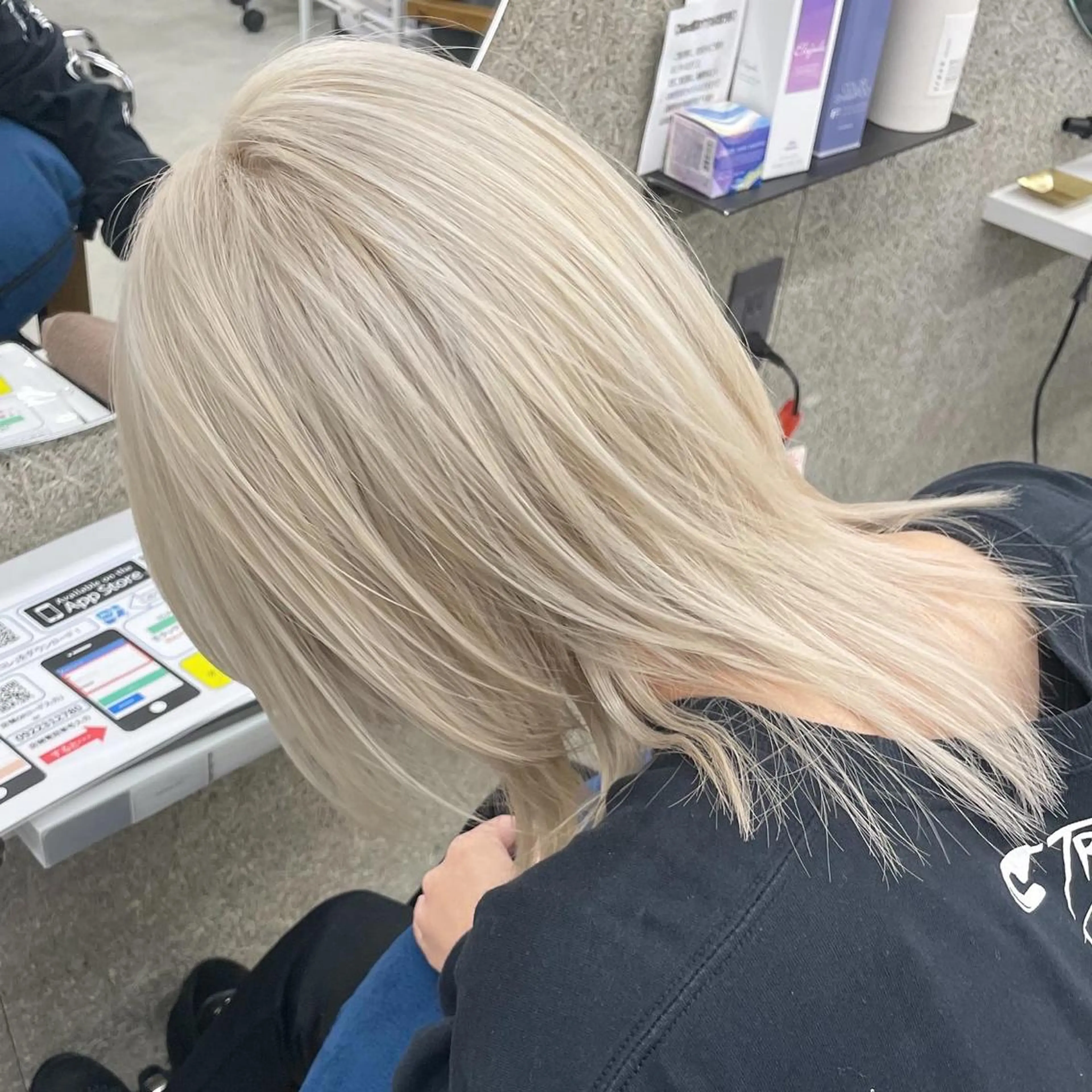 ミディアム カラー ヘアカラー トリートメント Lull (シェアサロンReco VIProom)所属・Lull1人美容室 バレイヤージュのヘアスタイル