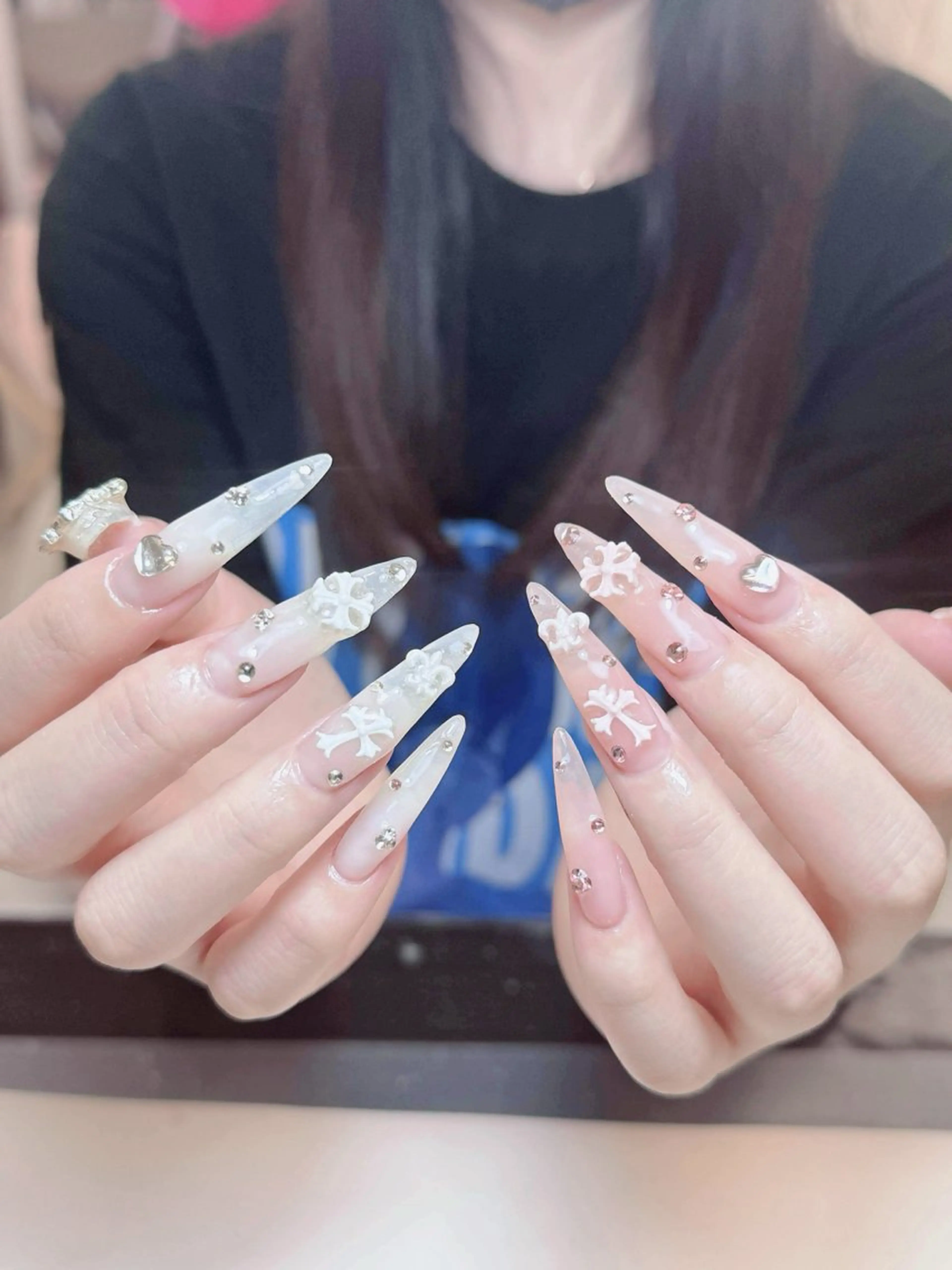 ネイル アートネイル フレンチネイル ジェルネイル 韓国ネイル マグネットネイル ハンドネイル Lenie Nail Salonのネイルデザイン