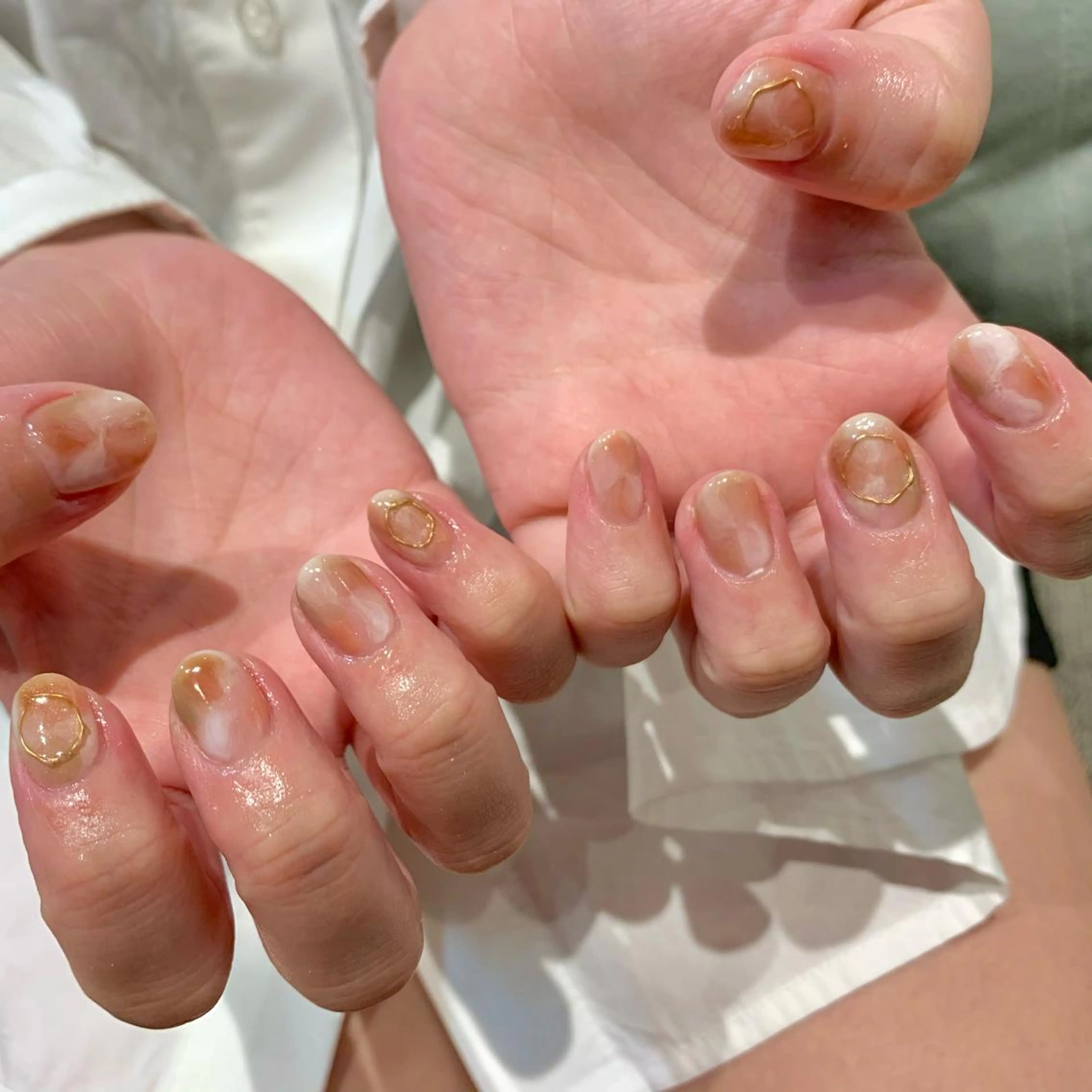 ネイル ハンドネイル ハンドケア esby Loely MIZUKIのネイルデザイン