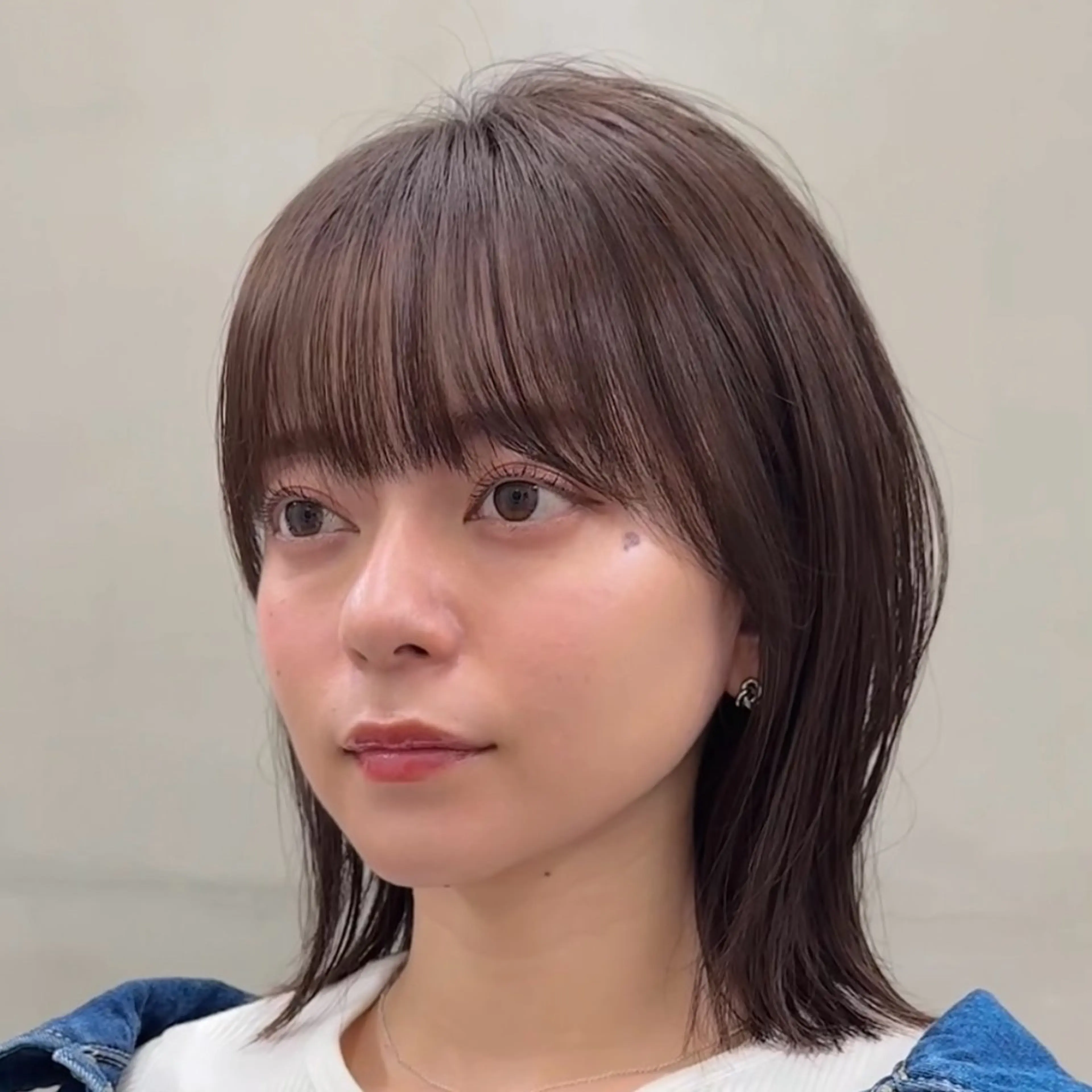 ミディアム カラー カット ヘアカラー 縮毛矯正 トリートメント 艶カラー/レイヤー/ ボブ/みきと🏷️のヘアスタイル