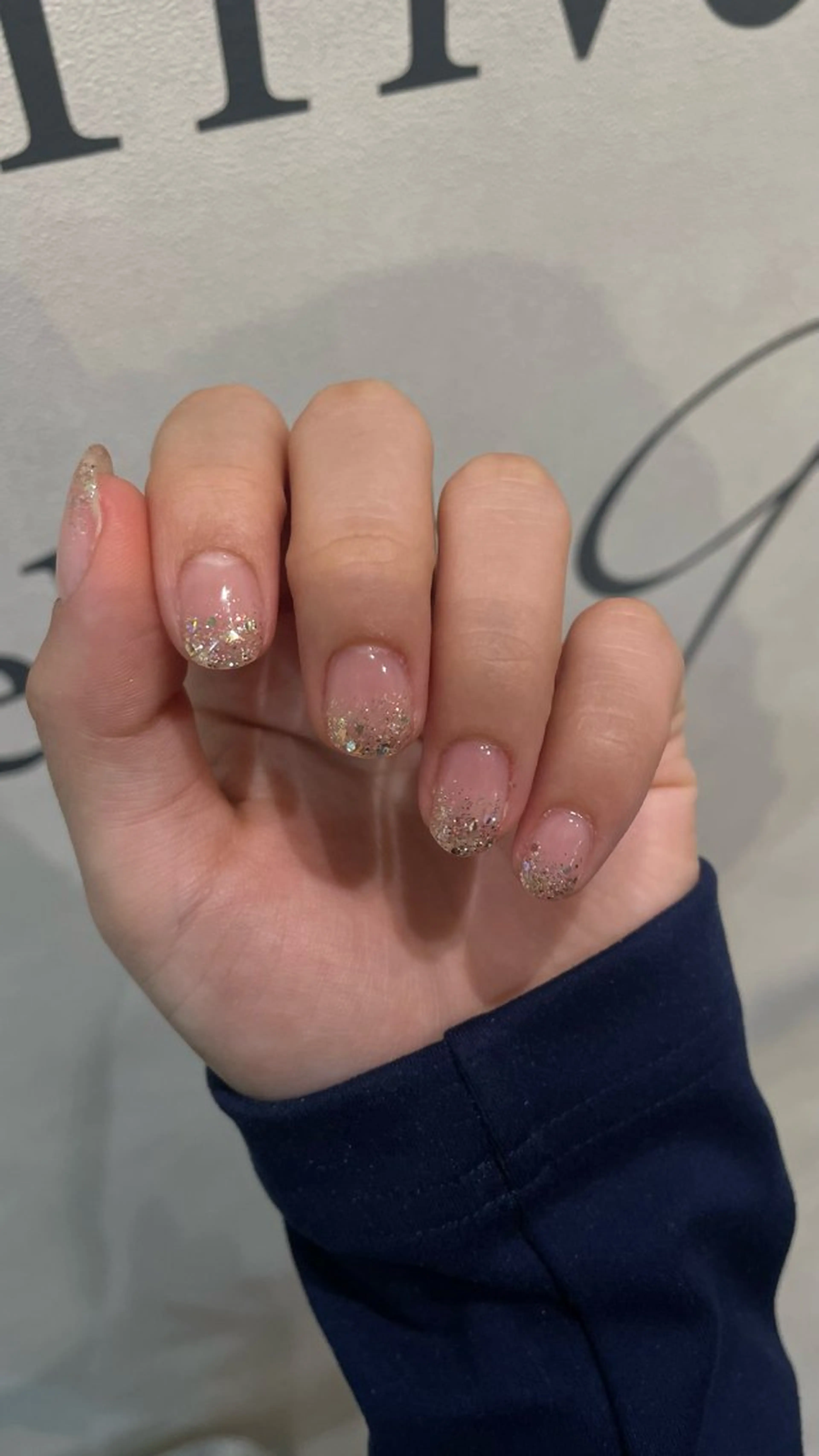 ネイル 𝑟𝑖𝑠𝑎 🕯🤍のネイルデザイン