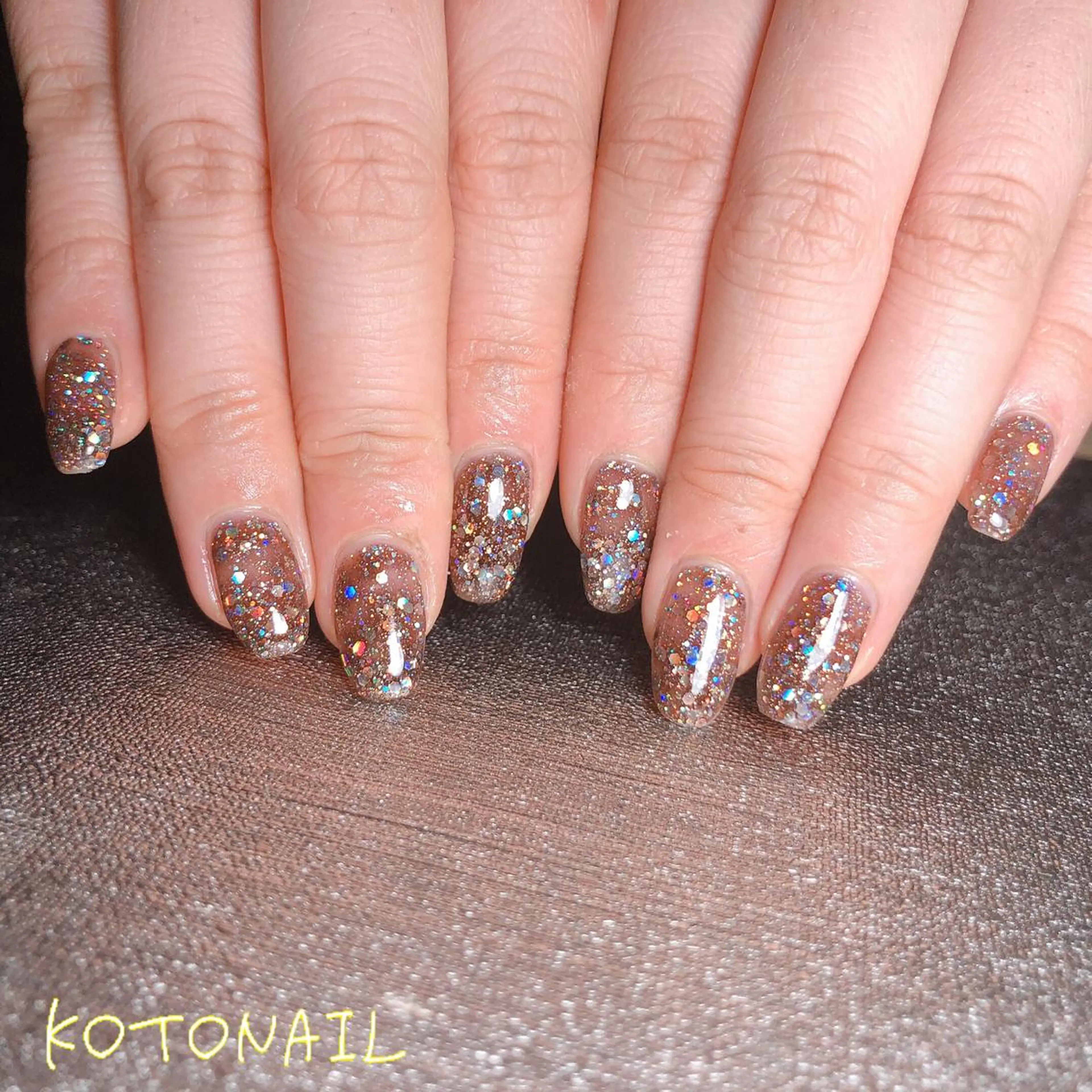 ネイル アートネイル フラッシュネイル フットネイル マグネットネイル ミラーネイル ハンドネイル koto nailのネイルデザイン