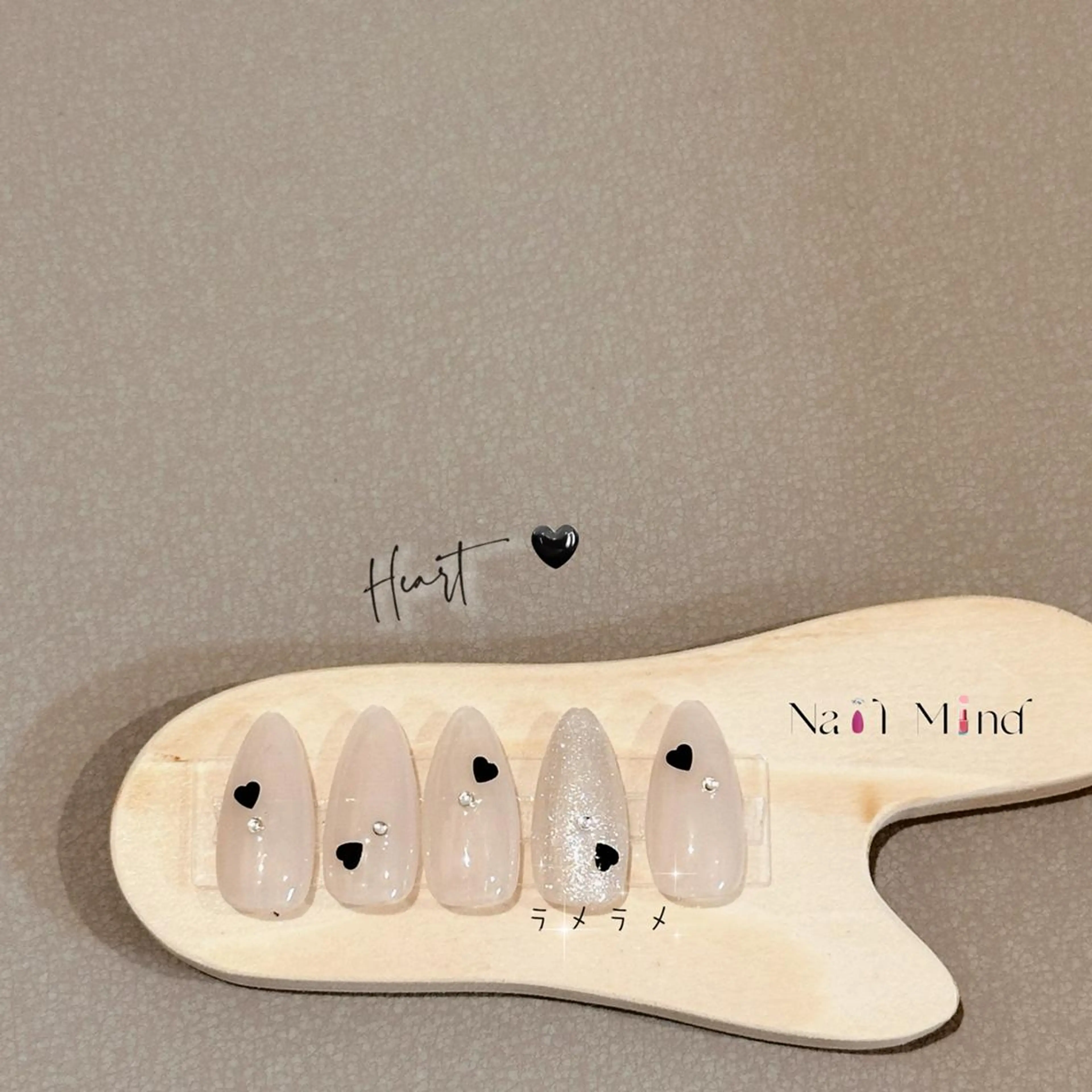 ネイル ハンドネイル NailMind YoYoのネイルデザイン