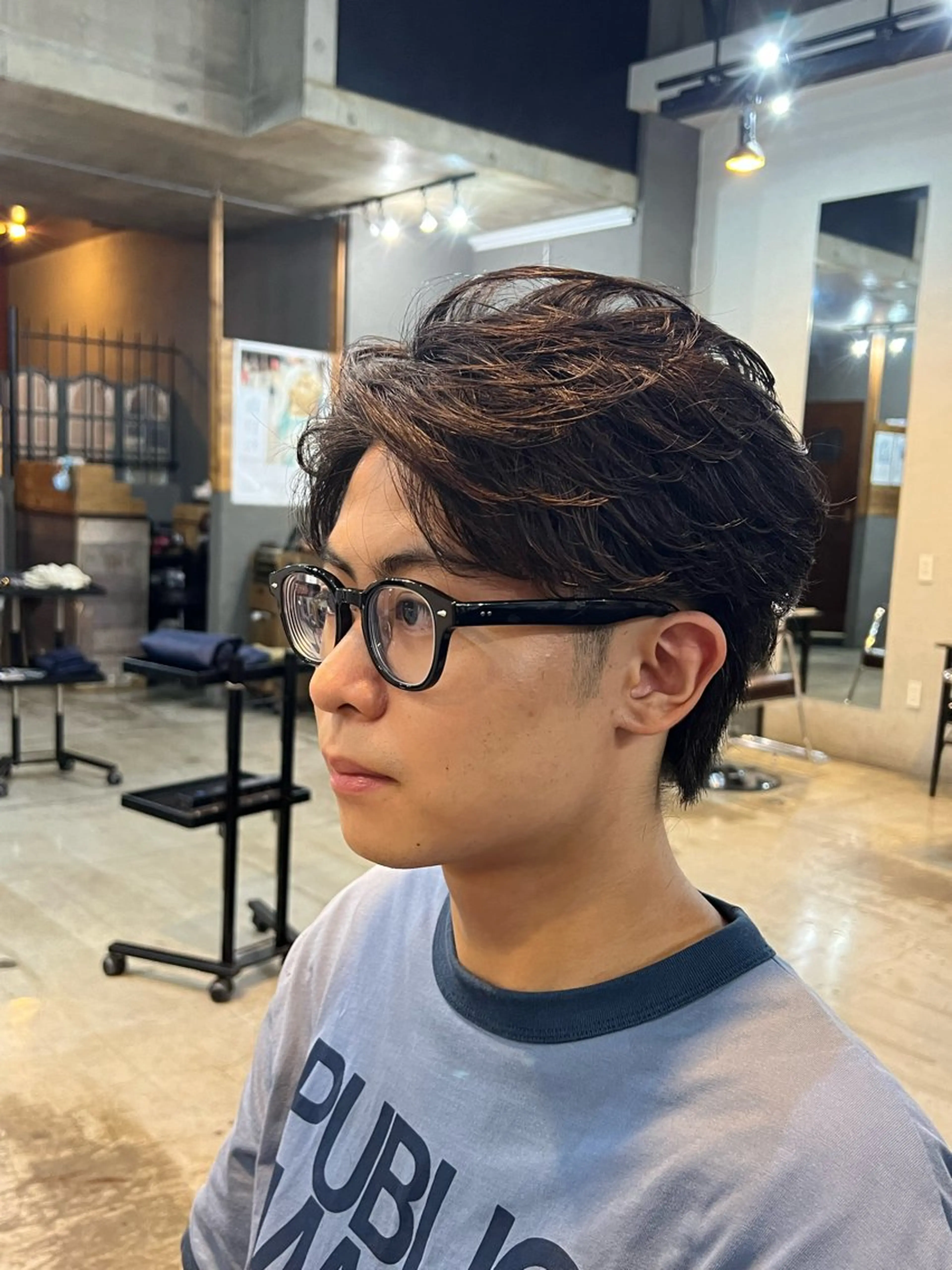 パーマ メンズ センターパート フェザーパーマ メンズパーマ Men's NAM 八角のヘアスタイル