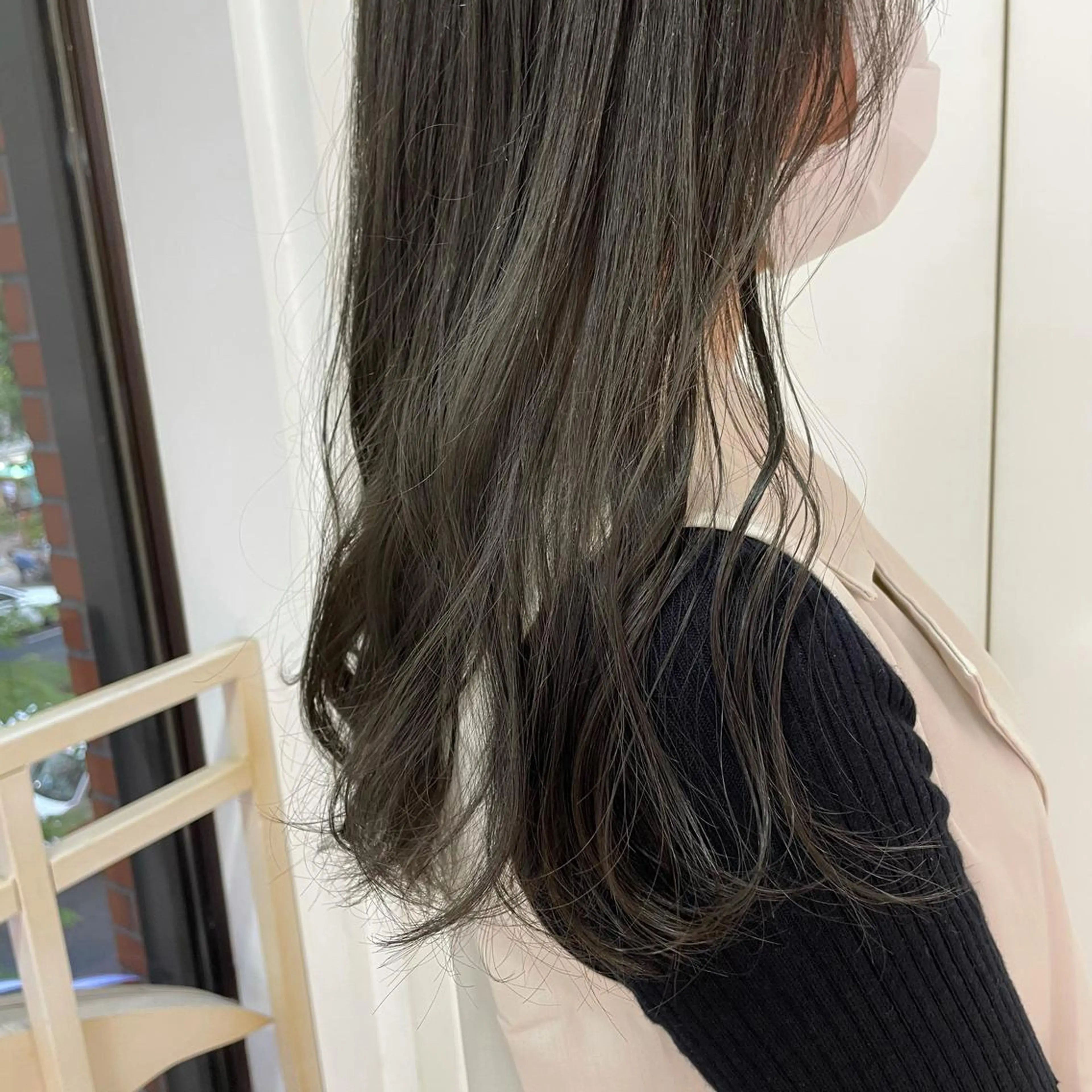 ロング カラー カット ヘアカラー TRENCH　相澤 果歩のヘアスタイル