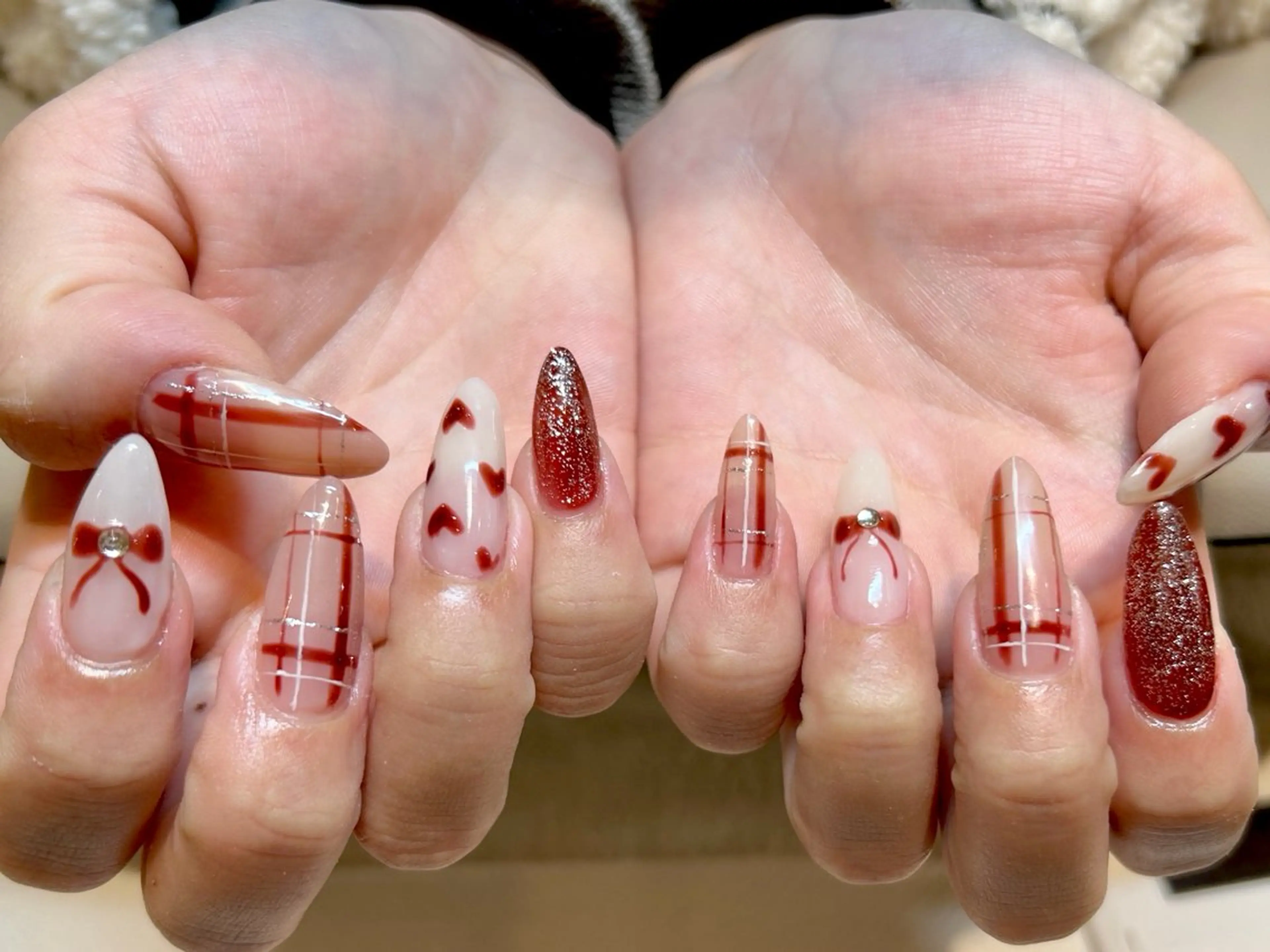 ネイル ハンドネイル ネイルサロン エルフィンのネイルデザイン