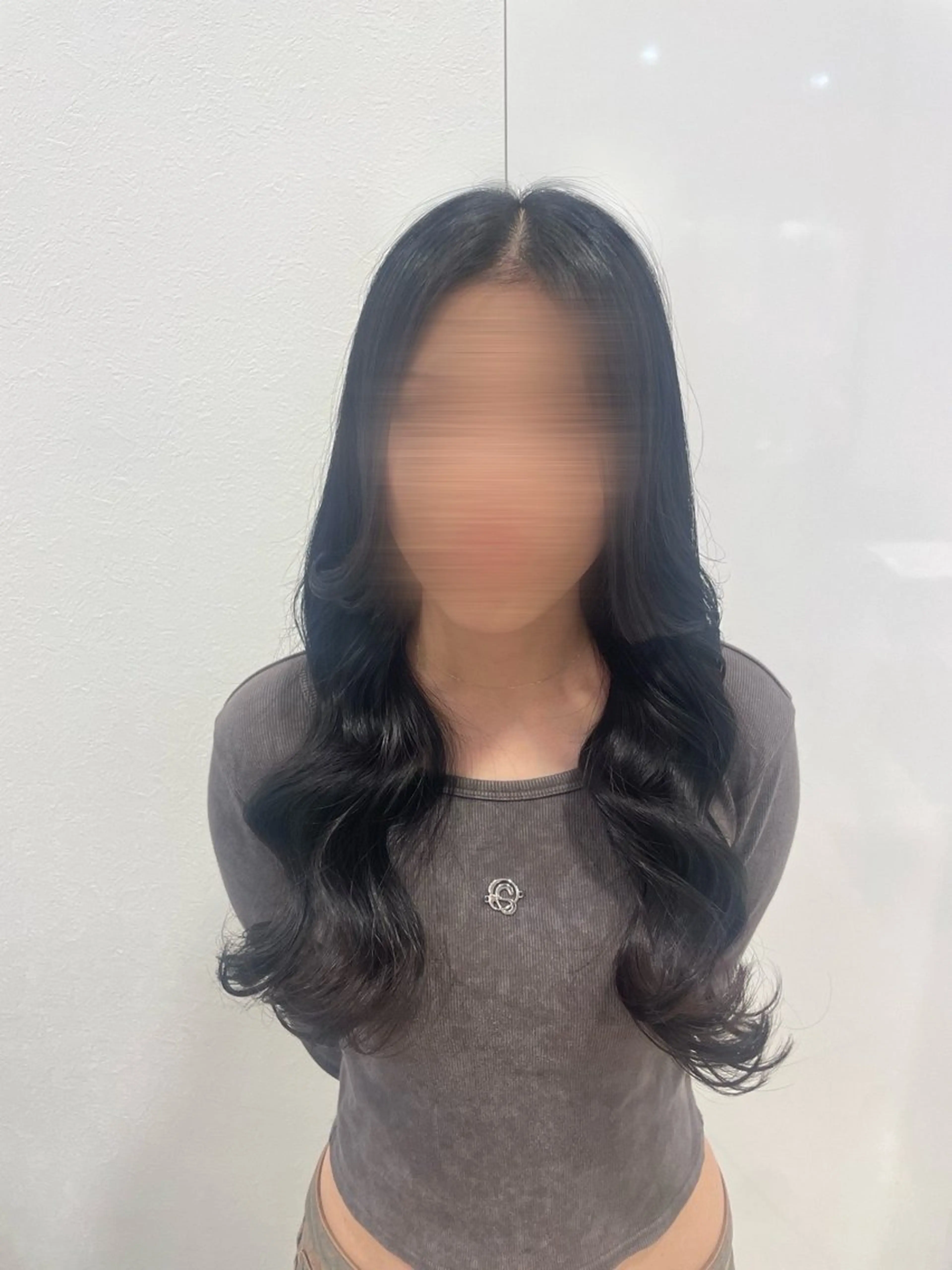 ロング diar大船所属・大船/透明感カラー ユラのヘアスタイル