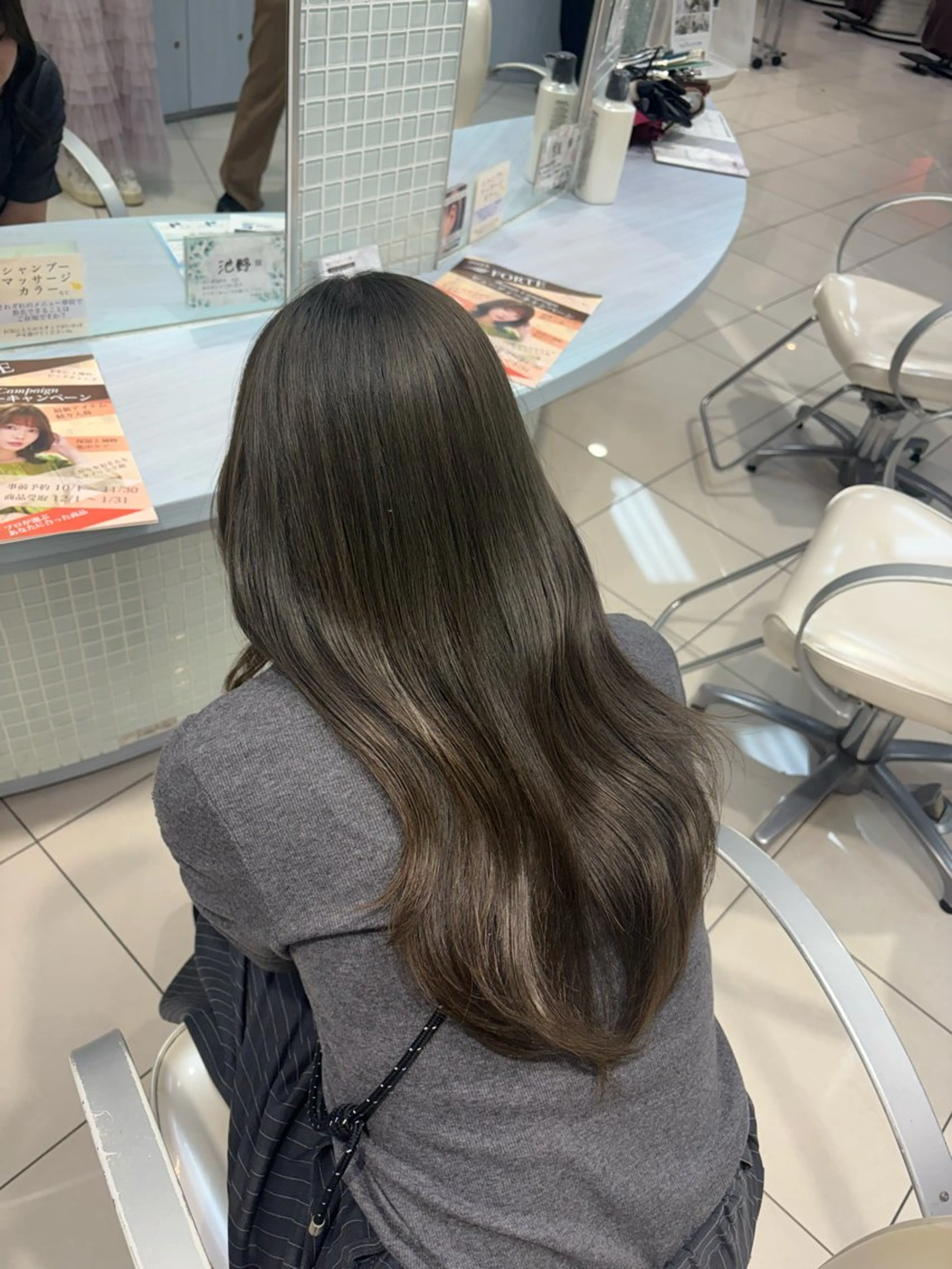 ロング ヘアカラー トリートメント 盛れる韓国ヘア🩰/ 透明感カラー/華のヘアスタイル