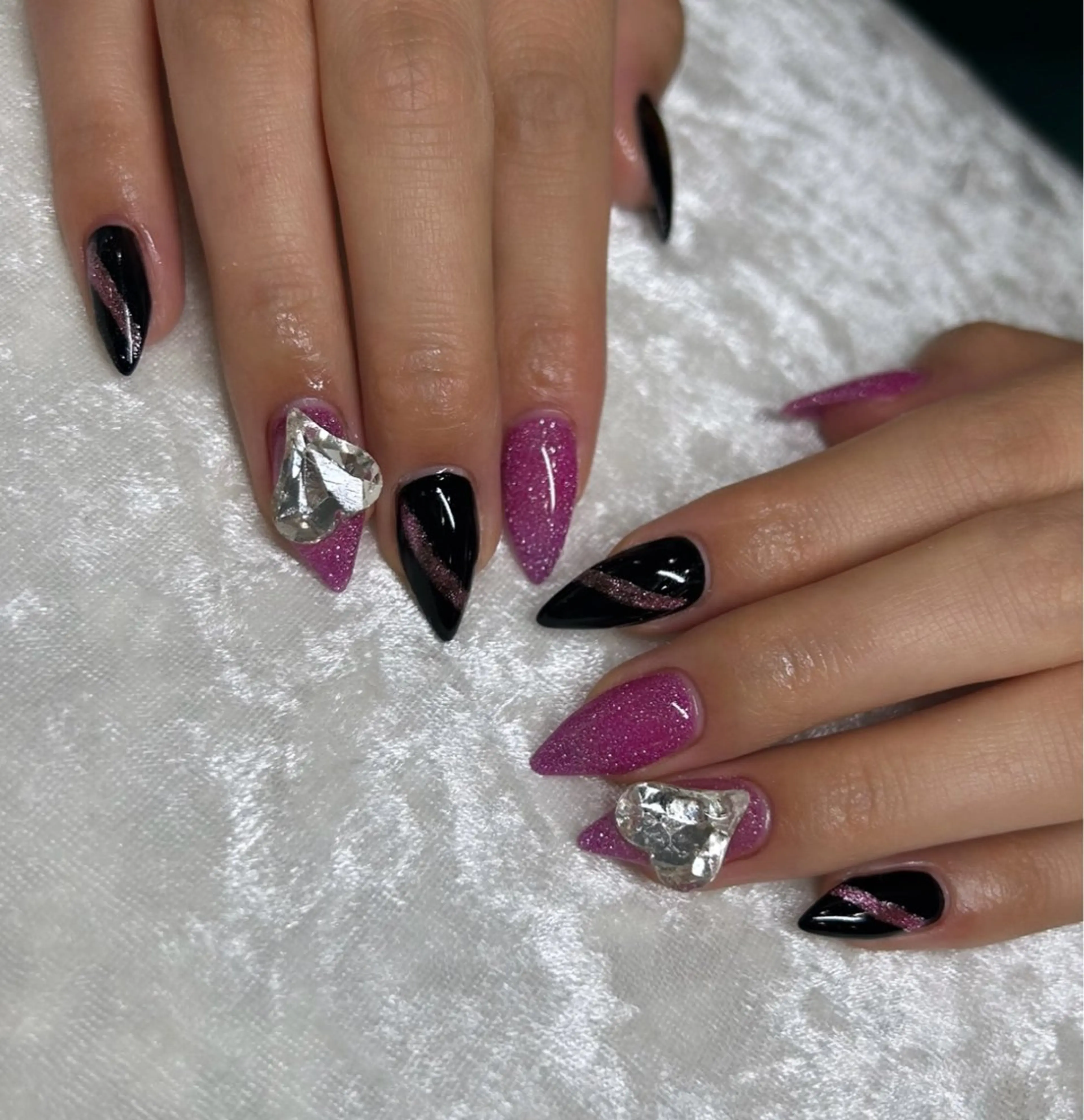 ネイル salon AQUA MIKAのネイルデザイン