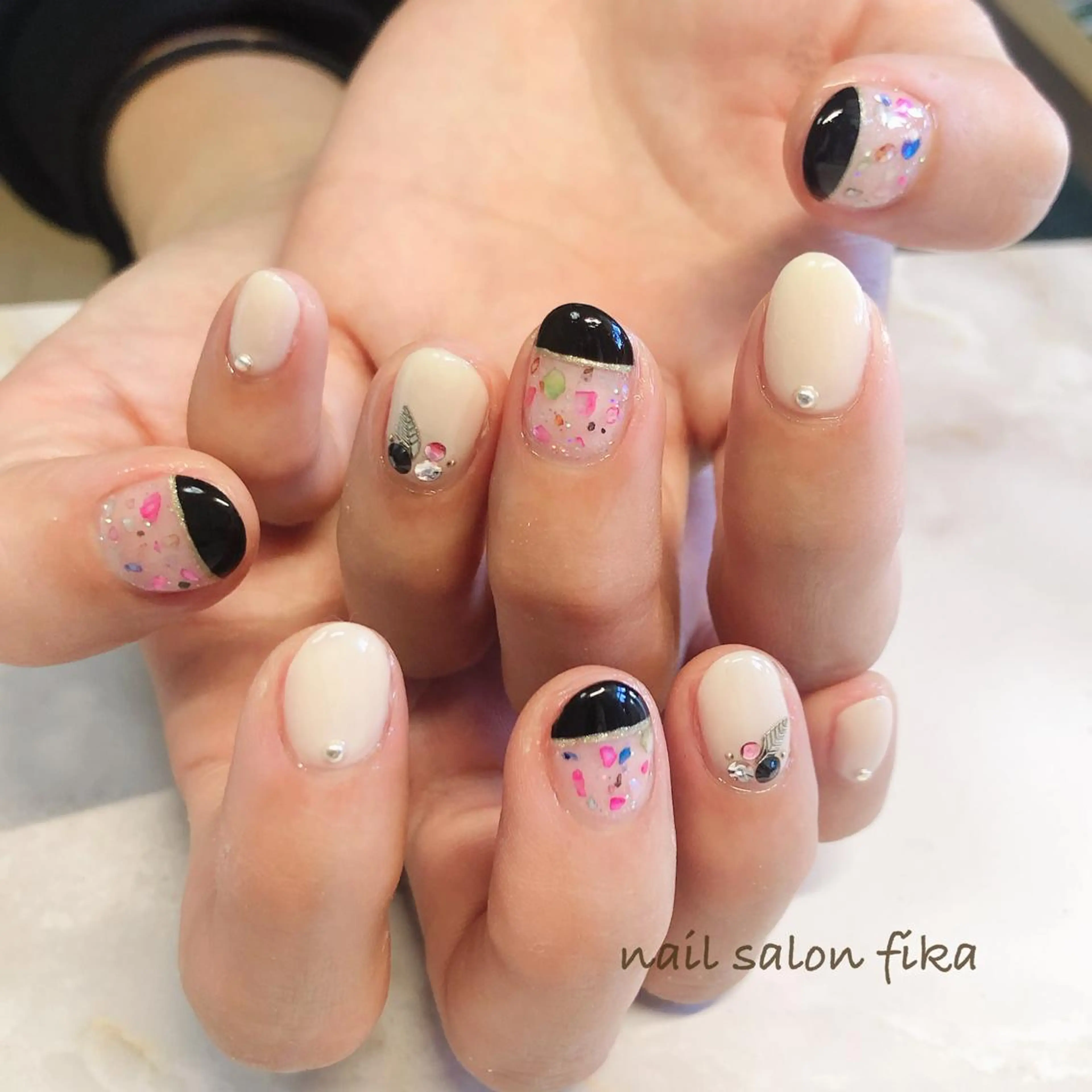 ネイル アートネイル フレンチネイル ハンドネイル nail salon fikaのネイルデザイン
