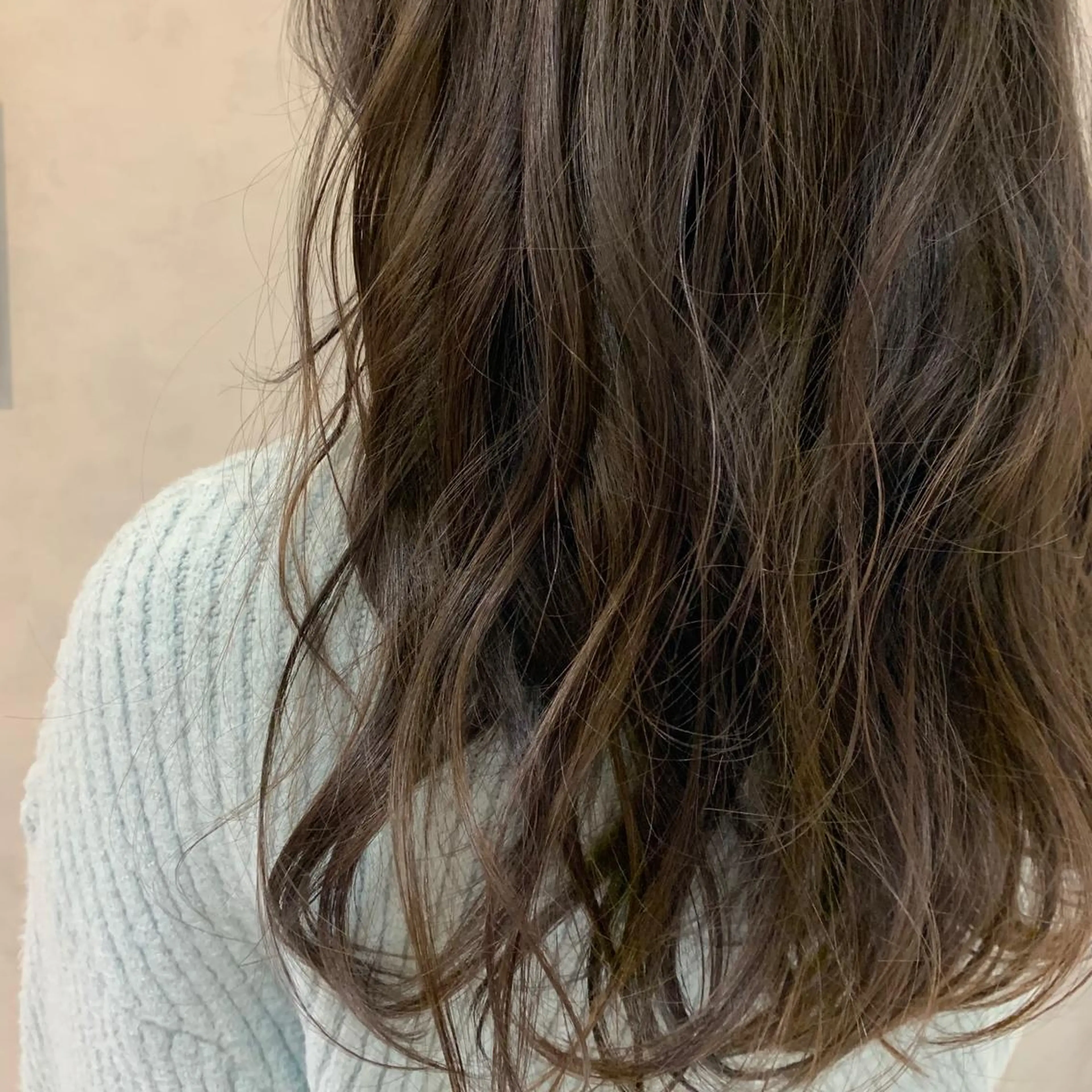 ロング カラー ヘアカラー トリートメント ︎︎☺︎ yuri ︎︎☺︎のヘアスタイル