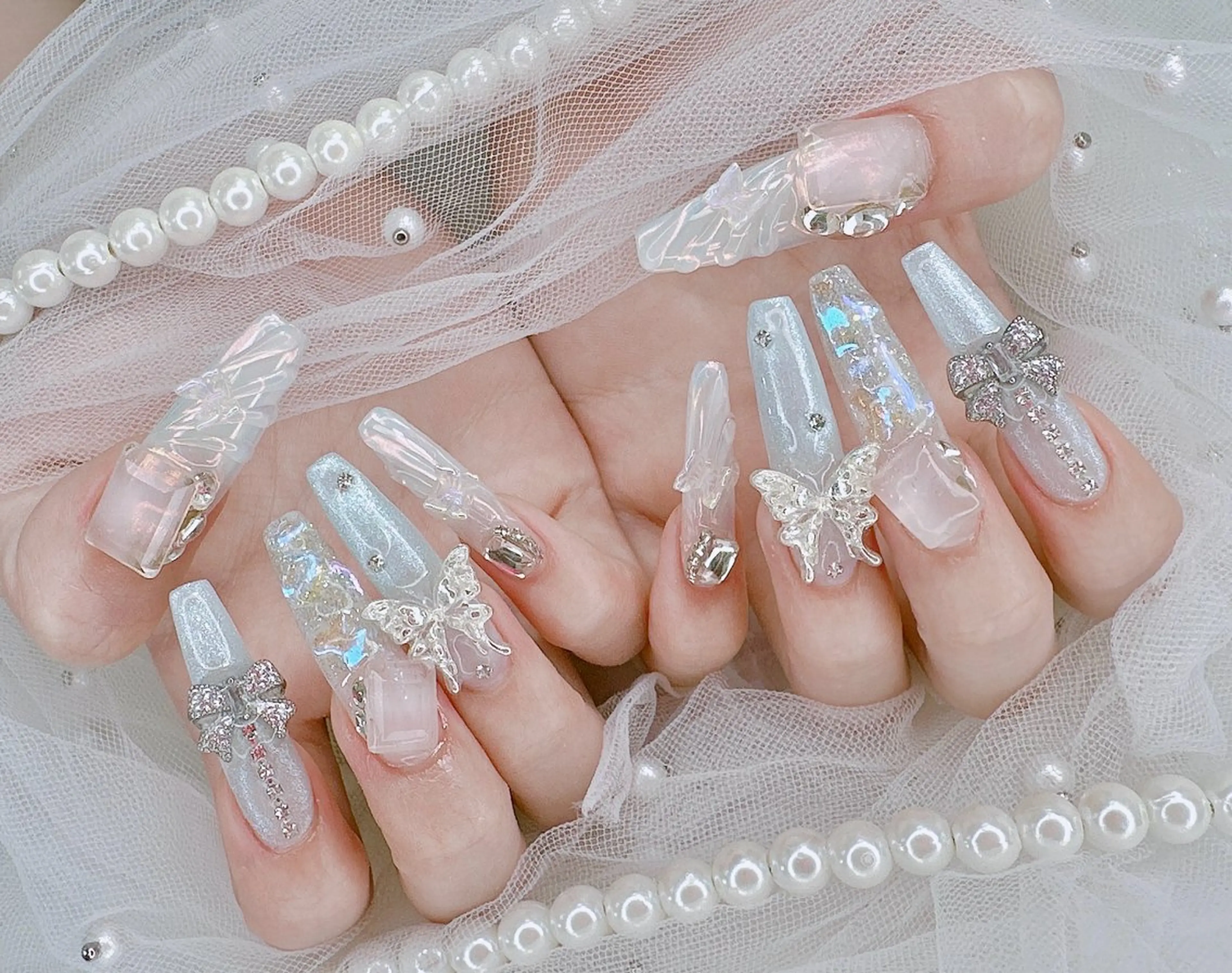 ネイル ハンドネイル フットネイル ハンドケア R nailsalon所属・R salonのネイルデザイン