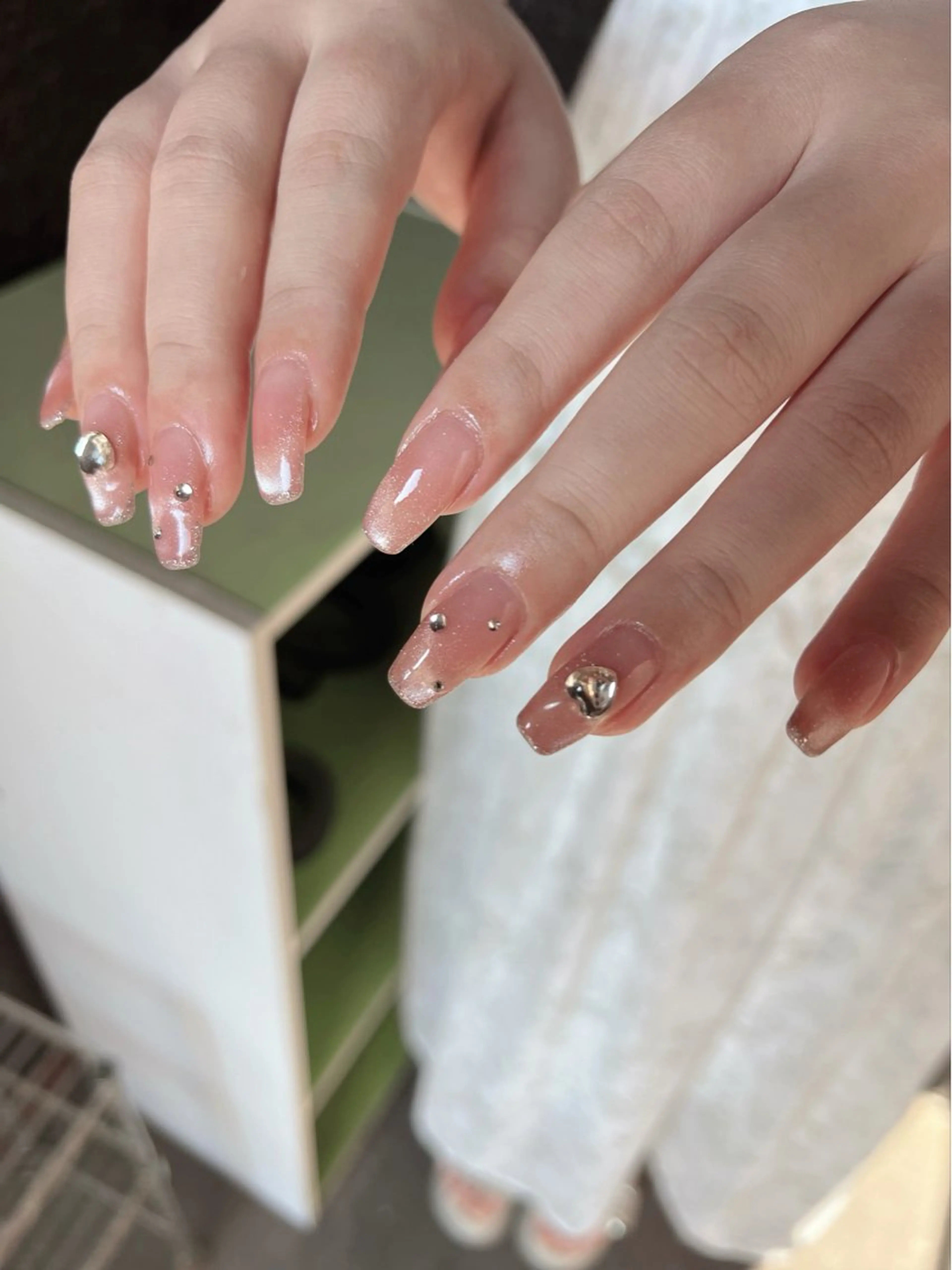 ネイル nailsalon colon所属・nailartist lisaのネイルデザイン