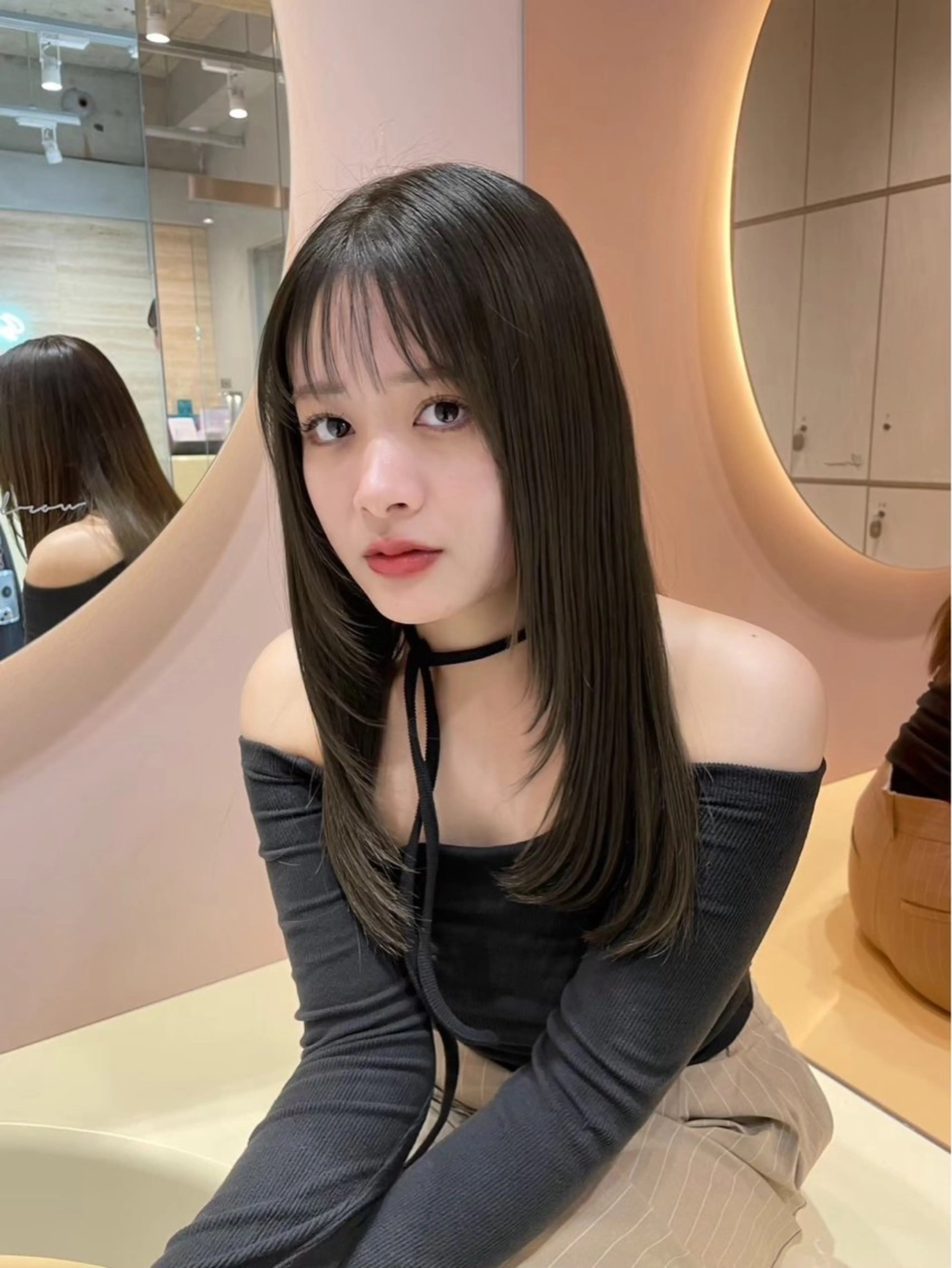 セミロング カラー 落合 歩夢のヘアスタイル