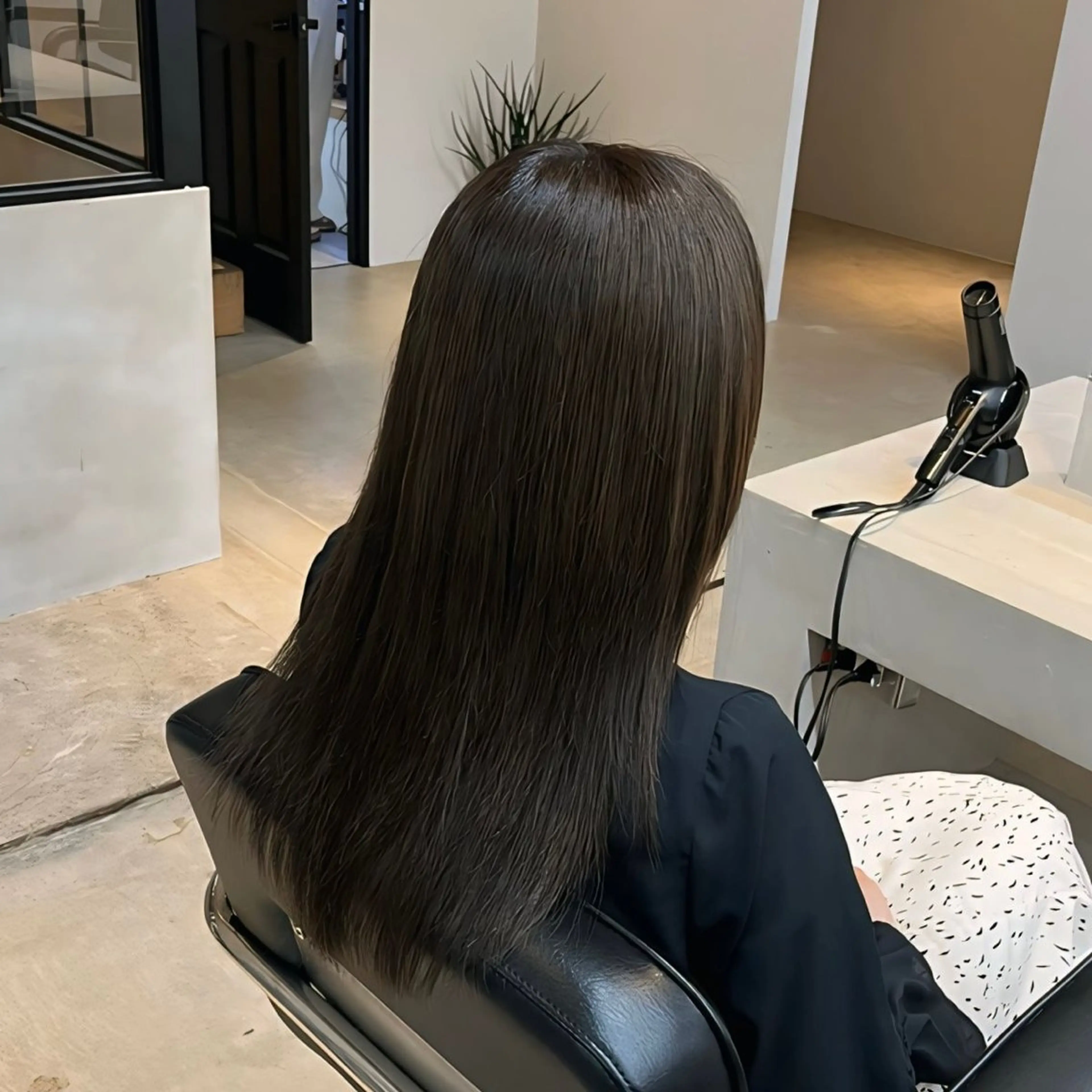 セミロング カラー hair & beauty  RENO所属・道上 摩耶のヘアスタイル