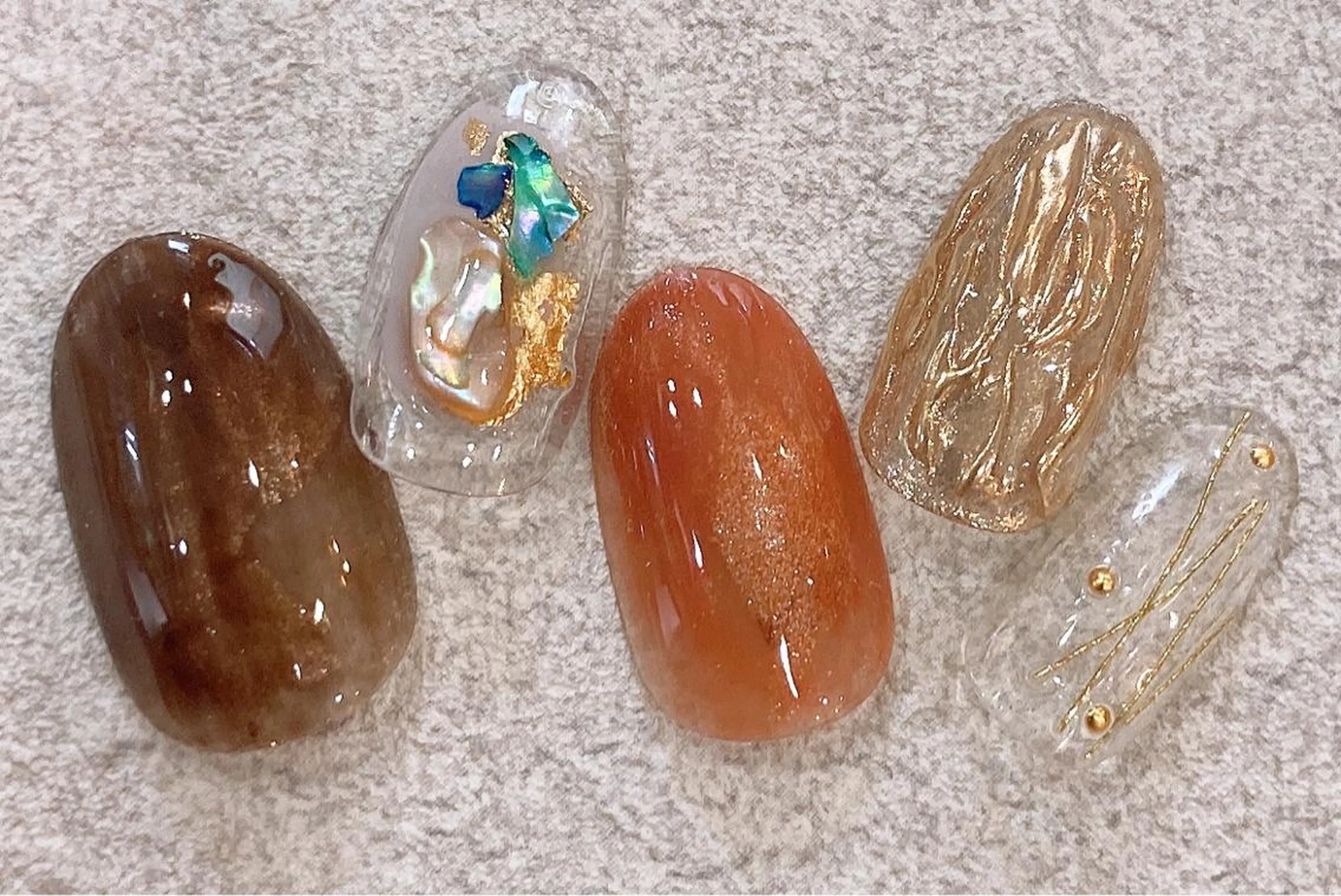 ネイル G's  nail所属・横浜本郷台駅 《G's nail》のネイルデザイン