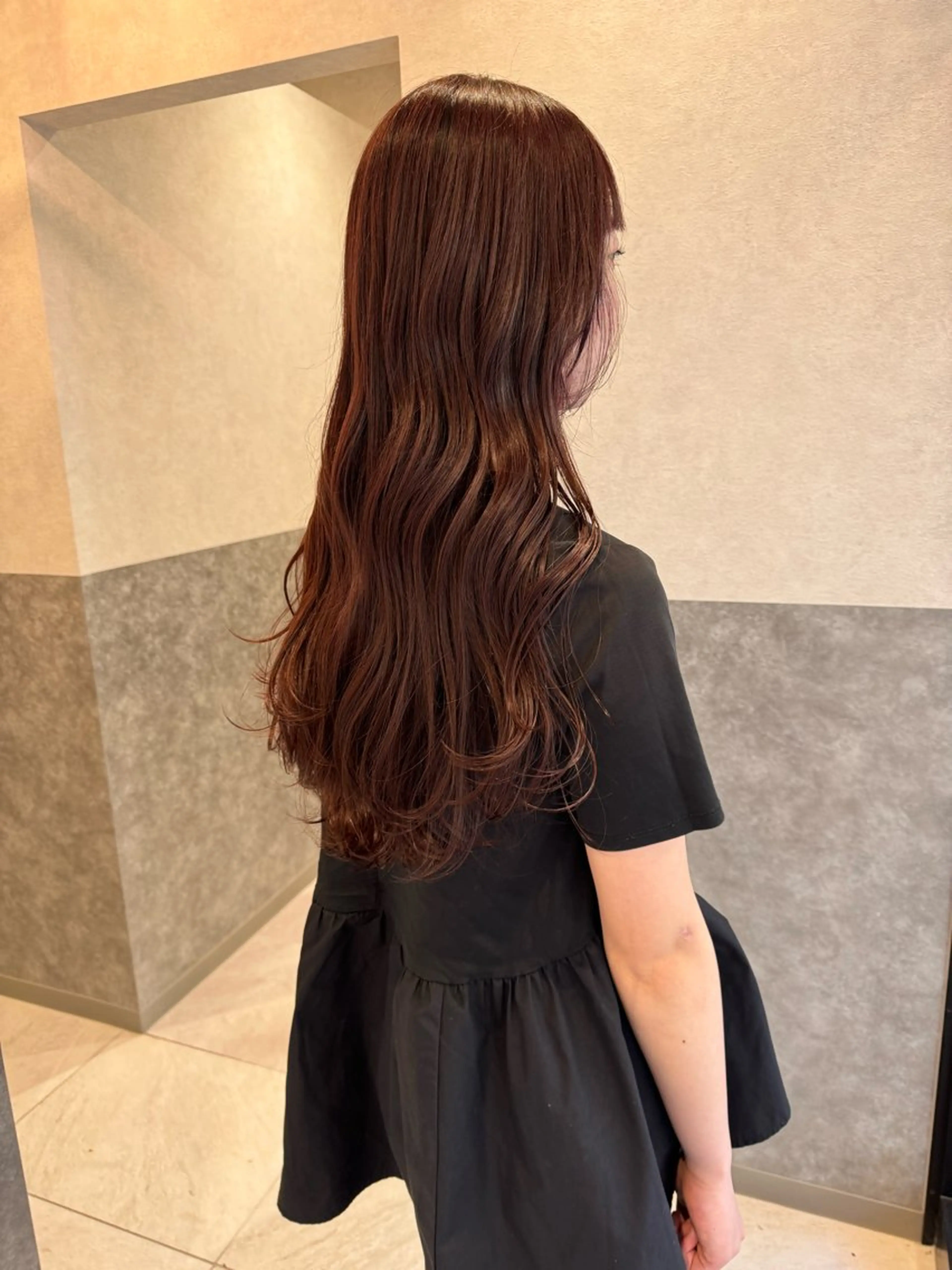 ロング カラー SALOWIN新潟万代店所属・SaKiho 🎀のヘアスタイル