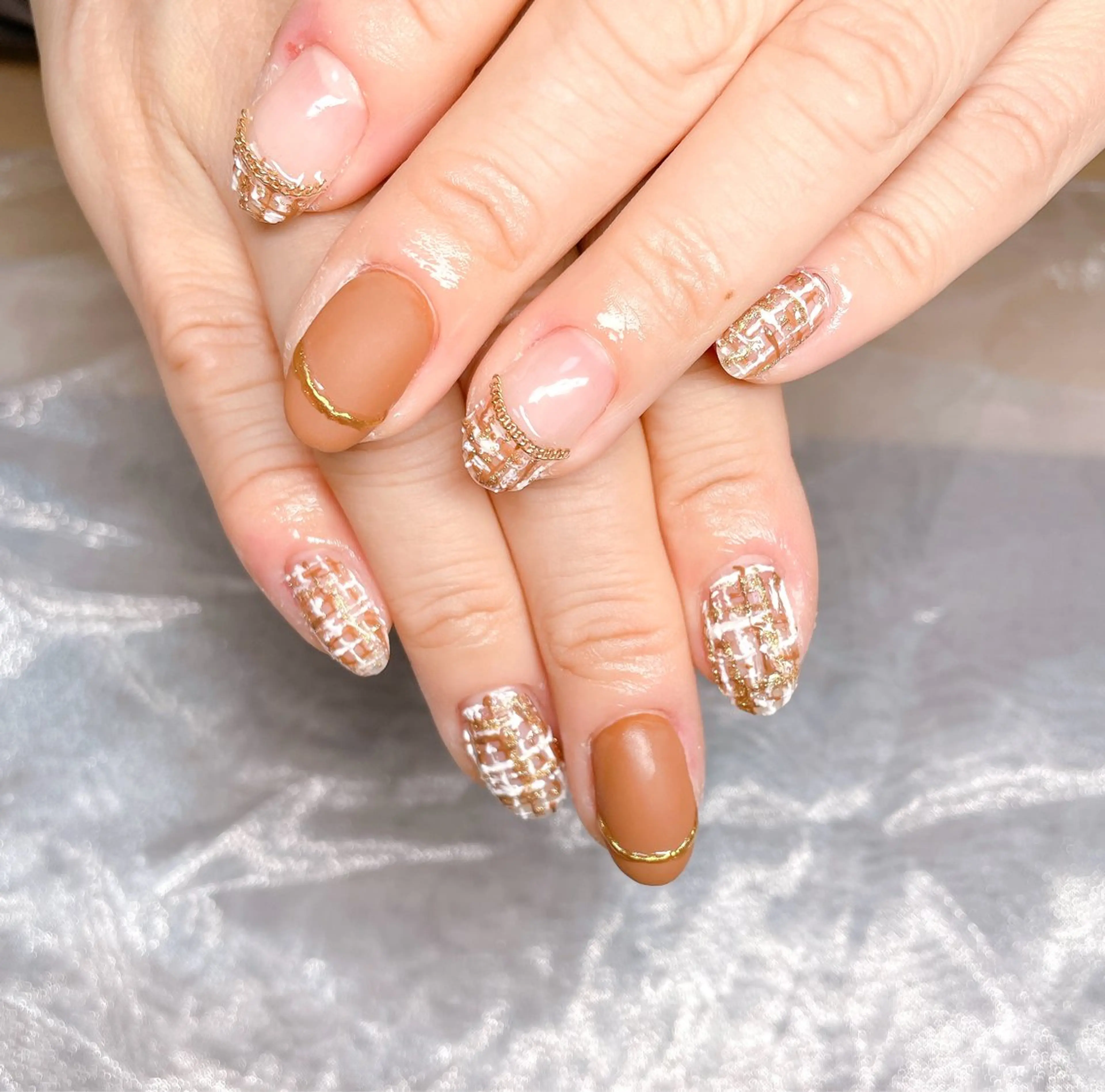 ネイル ハンドネイル ハンドケア GAL_ NAILのネイルデザイン