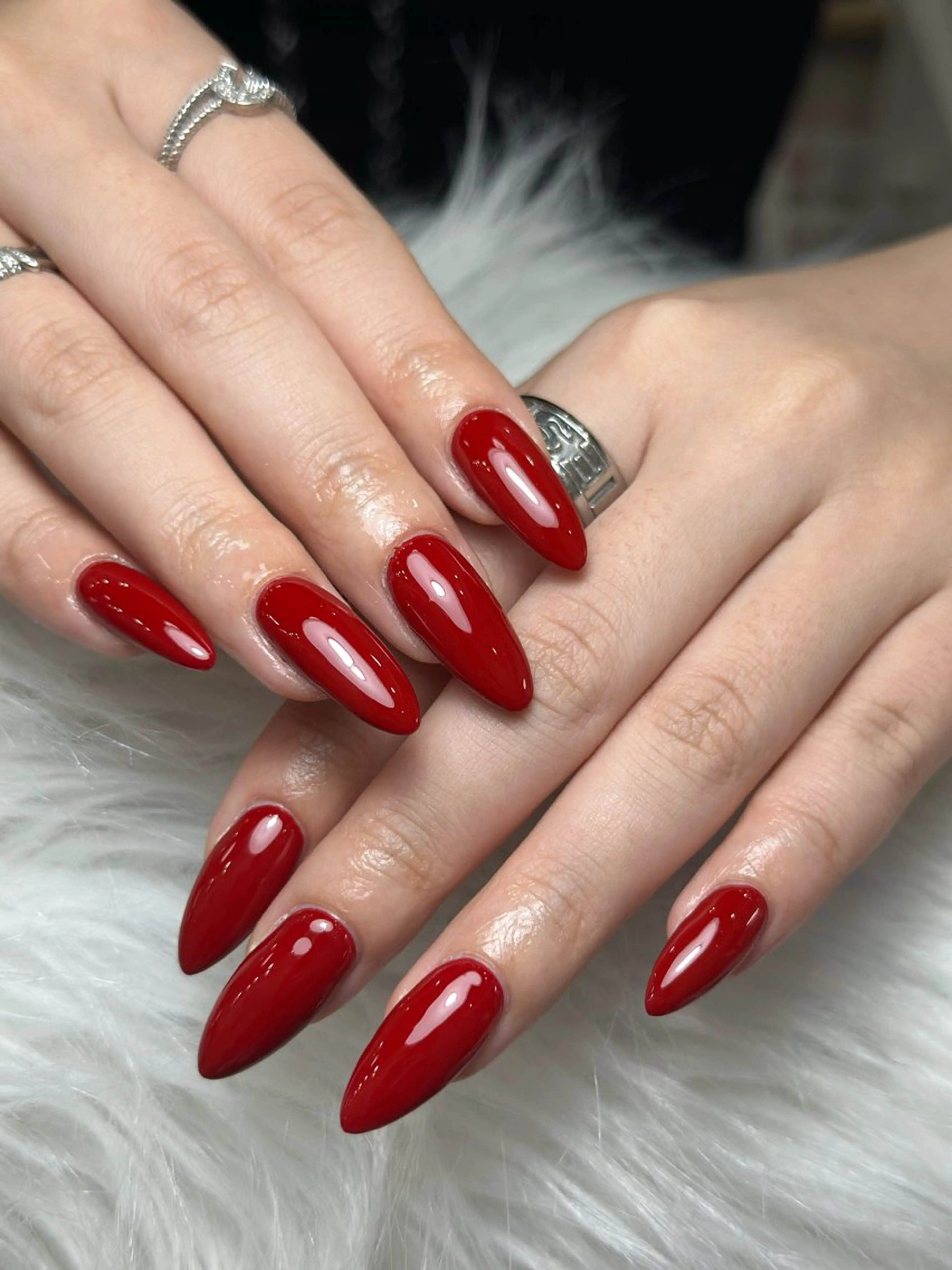 ネイル フレンチネイル グラデーション 韓国ネイル マグネットネイル シンプルネイル ハンドネイル CoMo Nail Studio所属・CoMo Nailのネイルデザイン